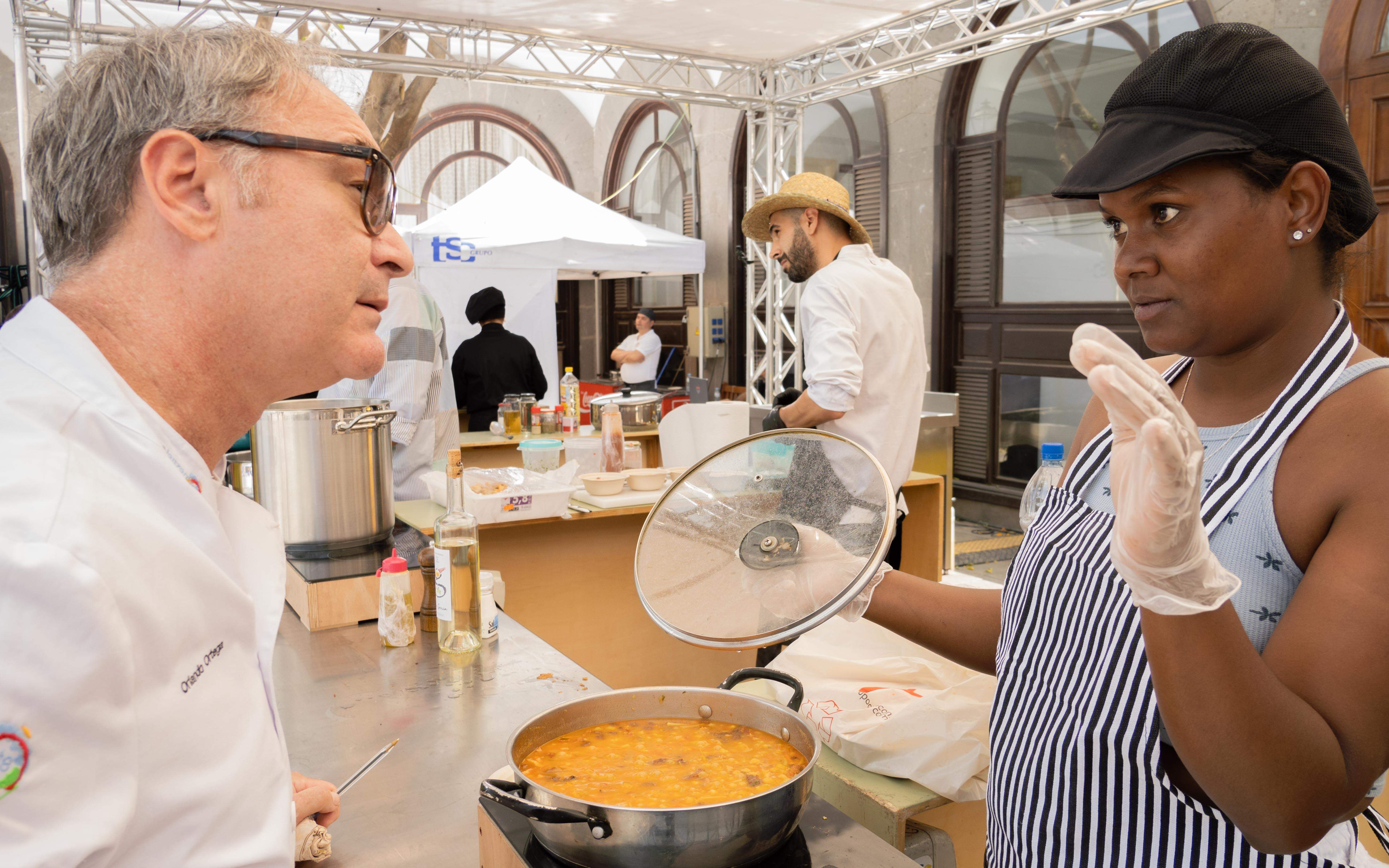 Concurso gastronómico de comida canaria en La Recova Concurso gastronómico de comida canaria en La Recova