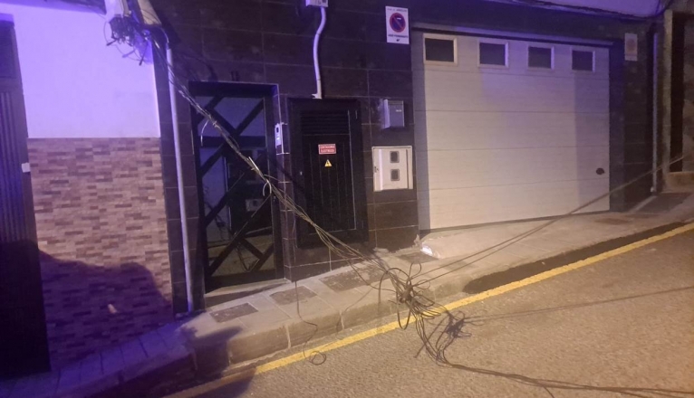 Cables tendidos en Arrecife Cables tendidos en Arrecife