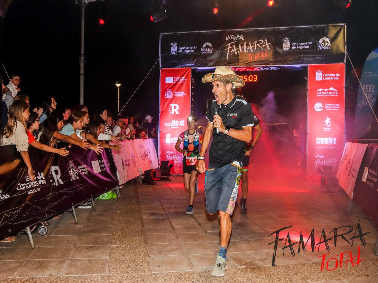 'Famara Total Vertical Nocturna by Lanzarote Sports Destination'