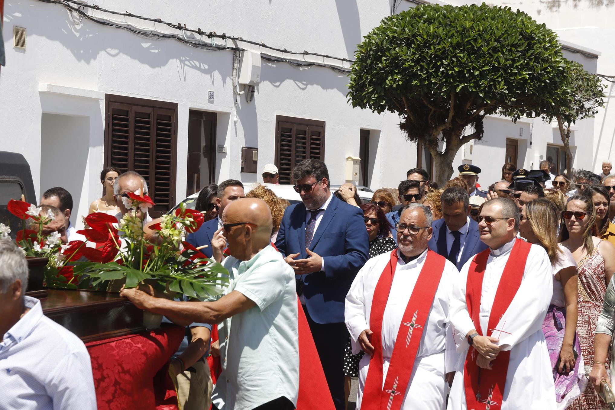 San Bartolomé celebra el día grande de su Patrón San Bartolomé celebra el día grande de su Patrón