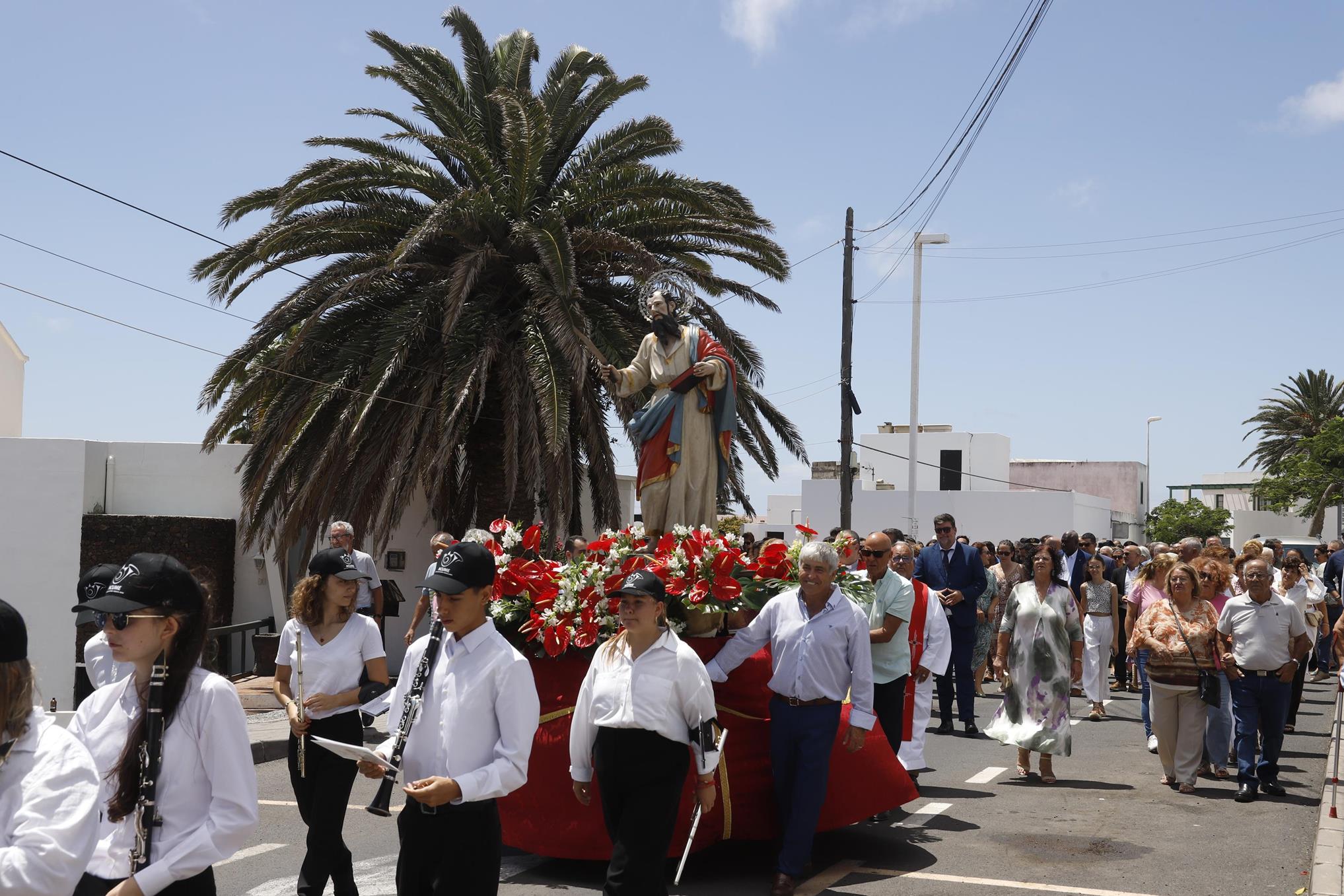 San Bartolomé celebra el día grande de su Patrón San Bartolomé celebra el día grande de su Patrón