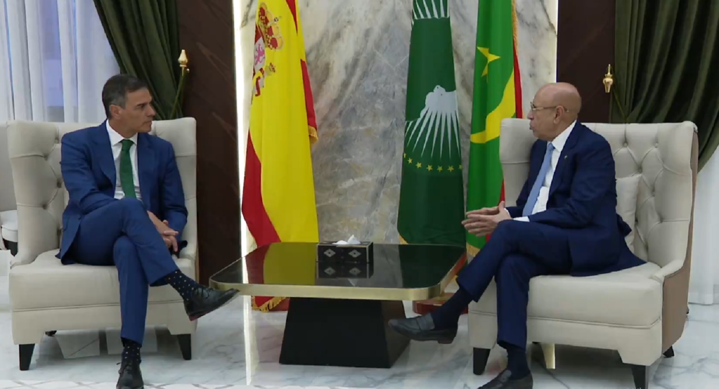 Pedro Sánchez with the President of Mauritania, Mohamed Ould Ghazouani.