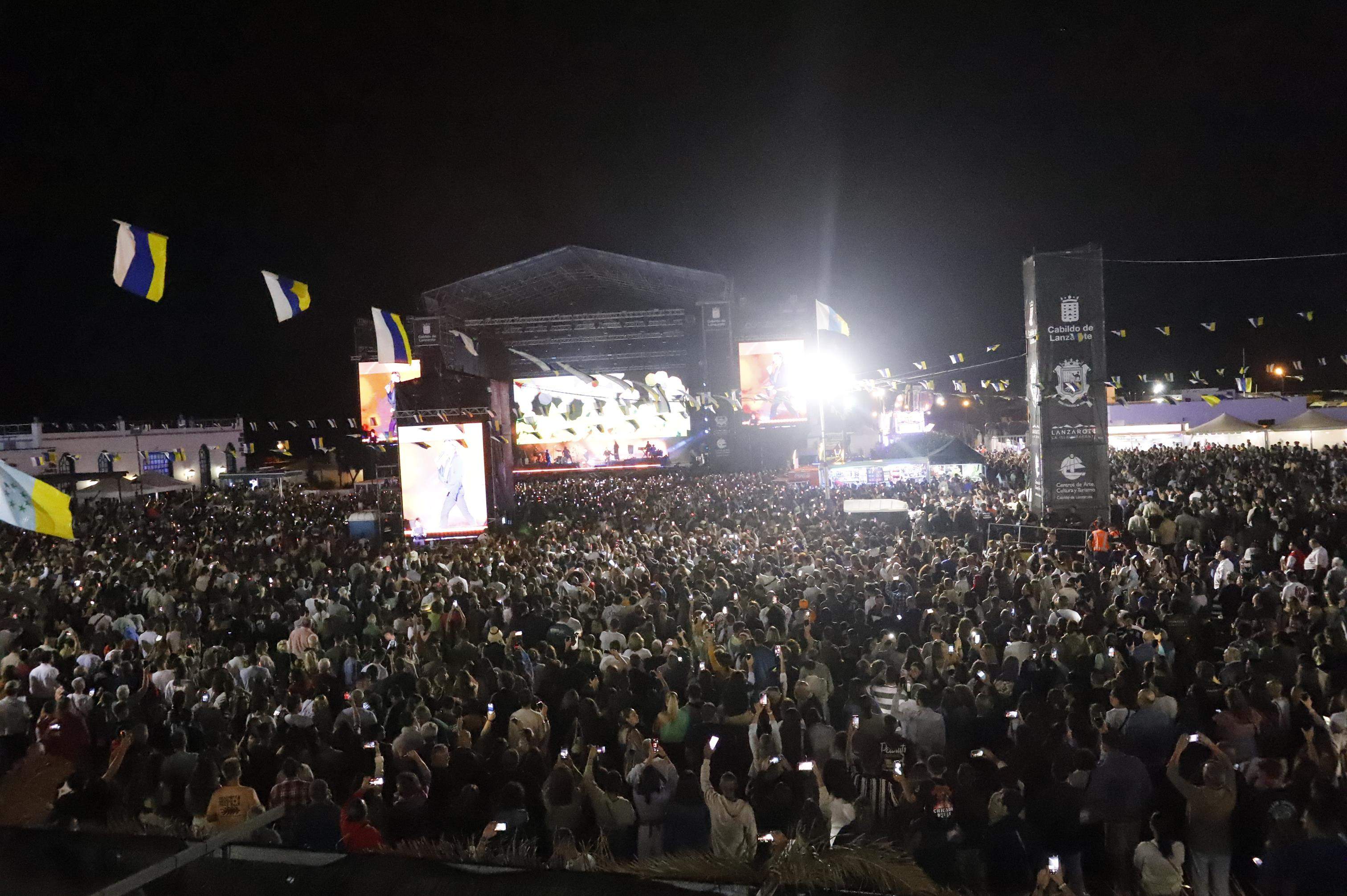 CONCIERTO MANUEL CARRASCO (4) CONCIERTO MANUEL CARRASCO (4)