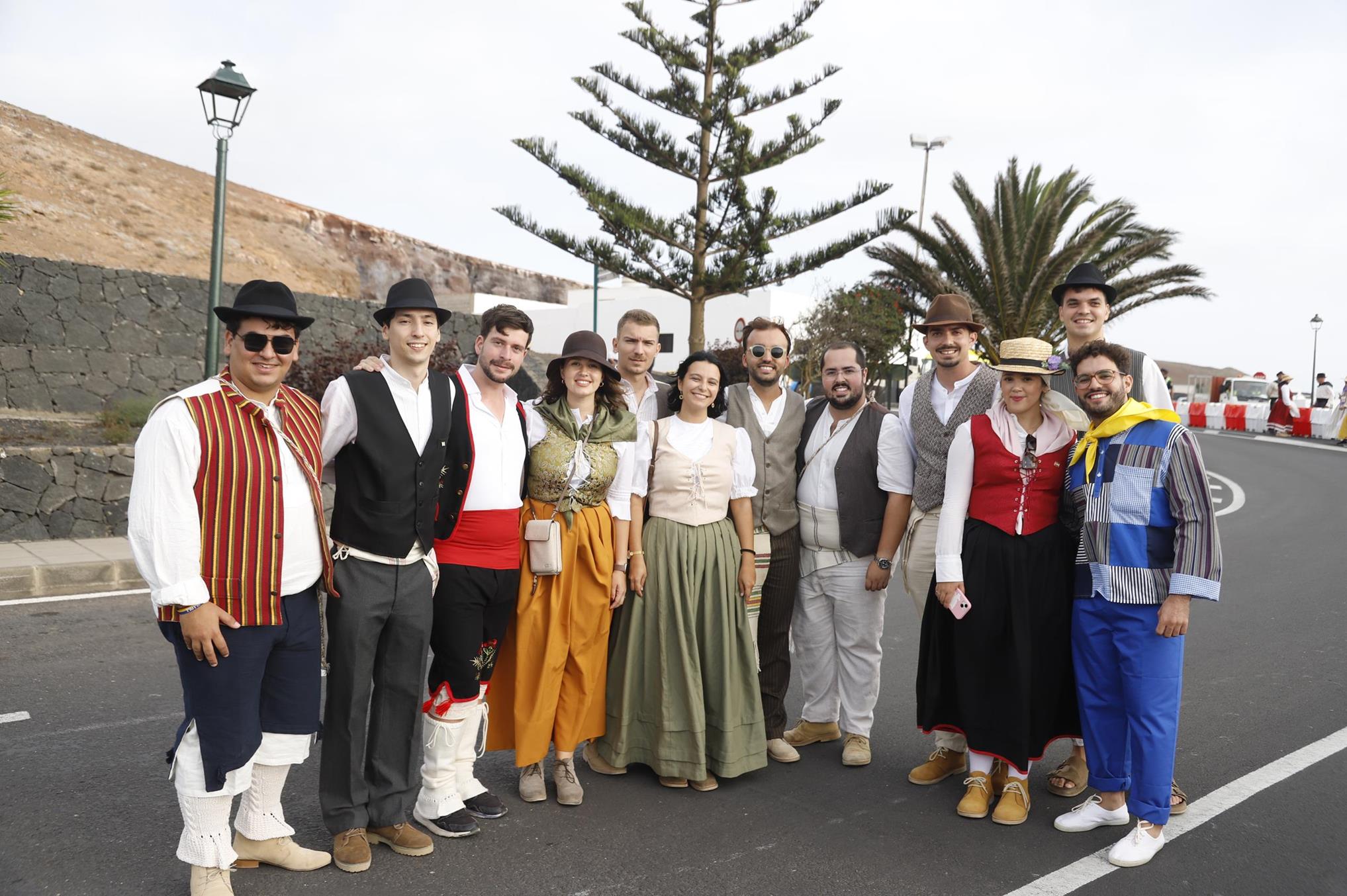 Ofrenda en la Romería de Los Dolores. 