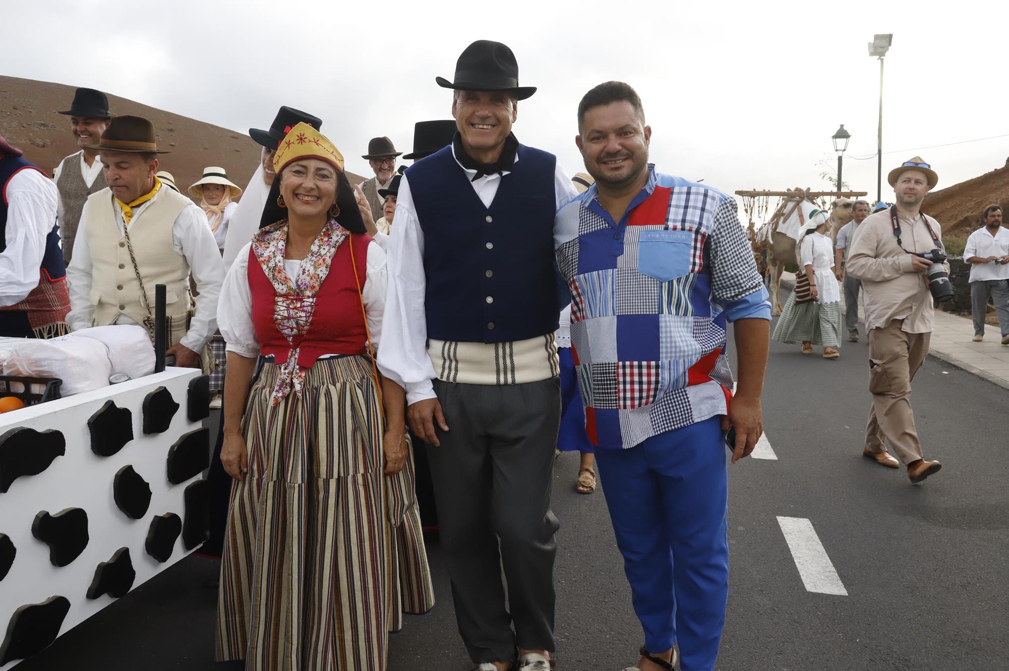Ofrenda en la Romería de Los Dolores. 