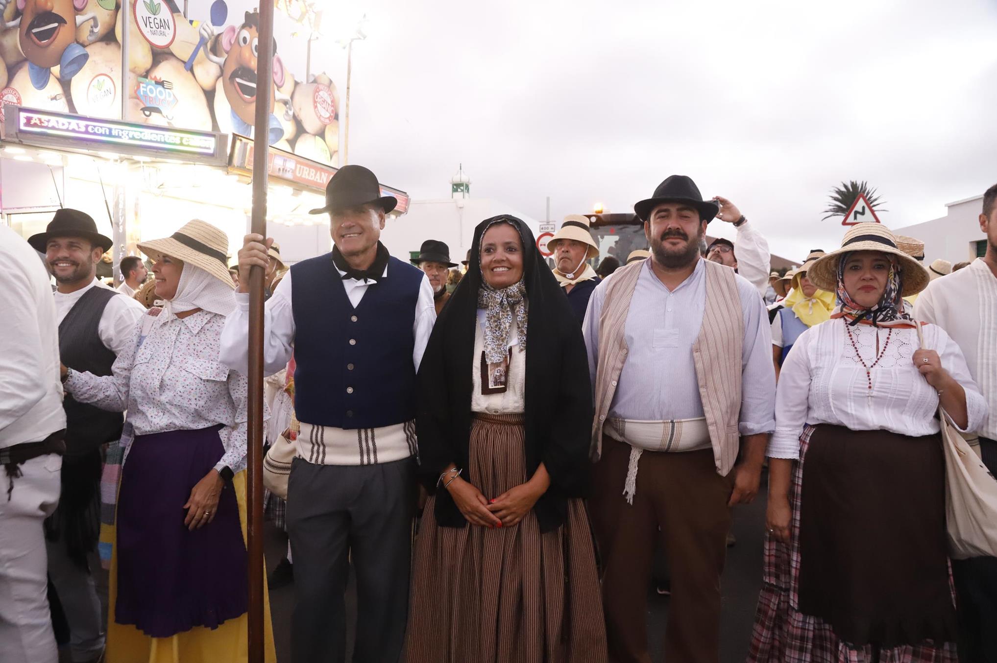 Ofrenda en la Romería de Los Dolores. 