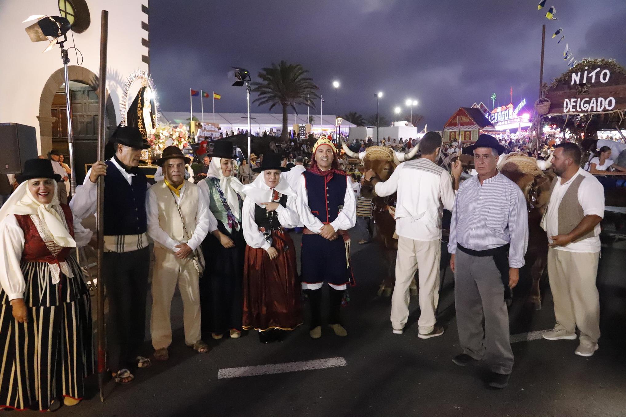 Ofrenda en la Romería de Los Dolores. 