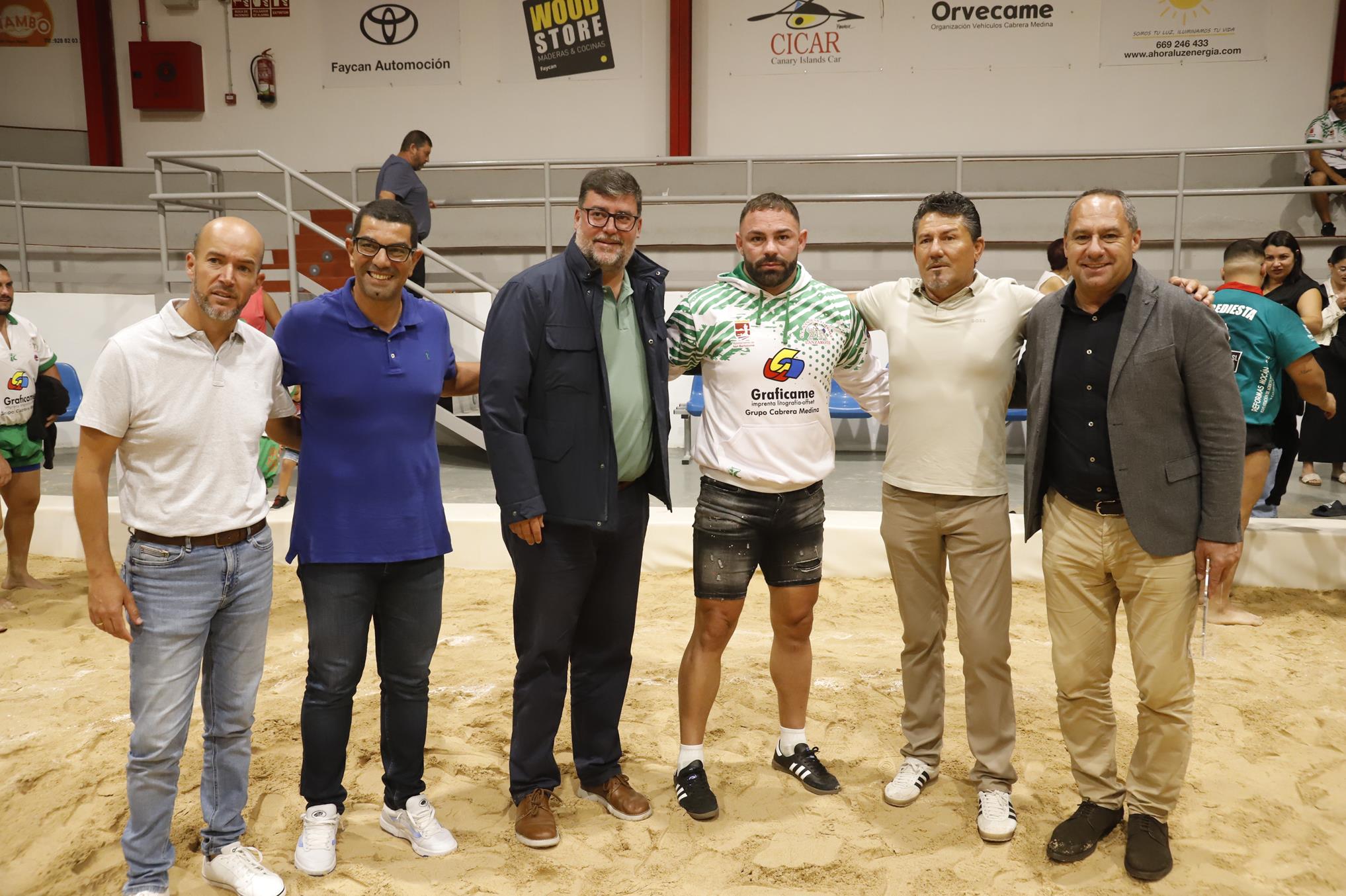 Presentación del CL San Bartolomé y luchada contra el Jandía