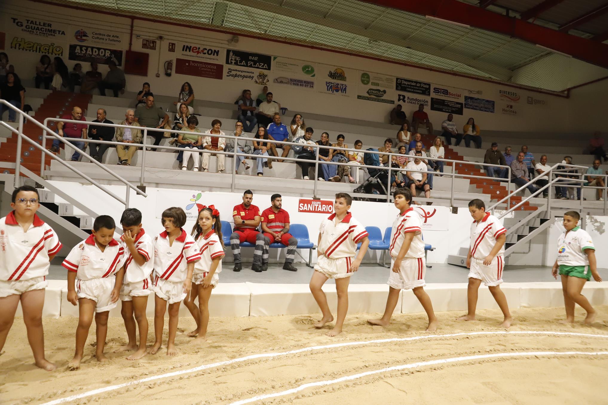 Presentación del CL San Bartolomé y luchada contra el Jandía