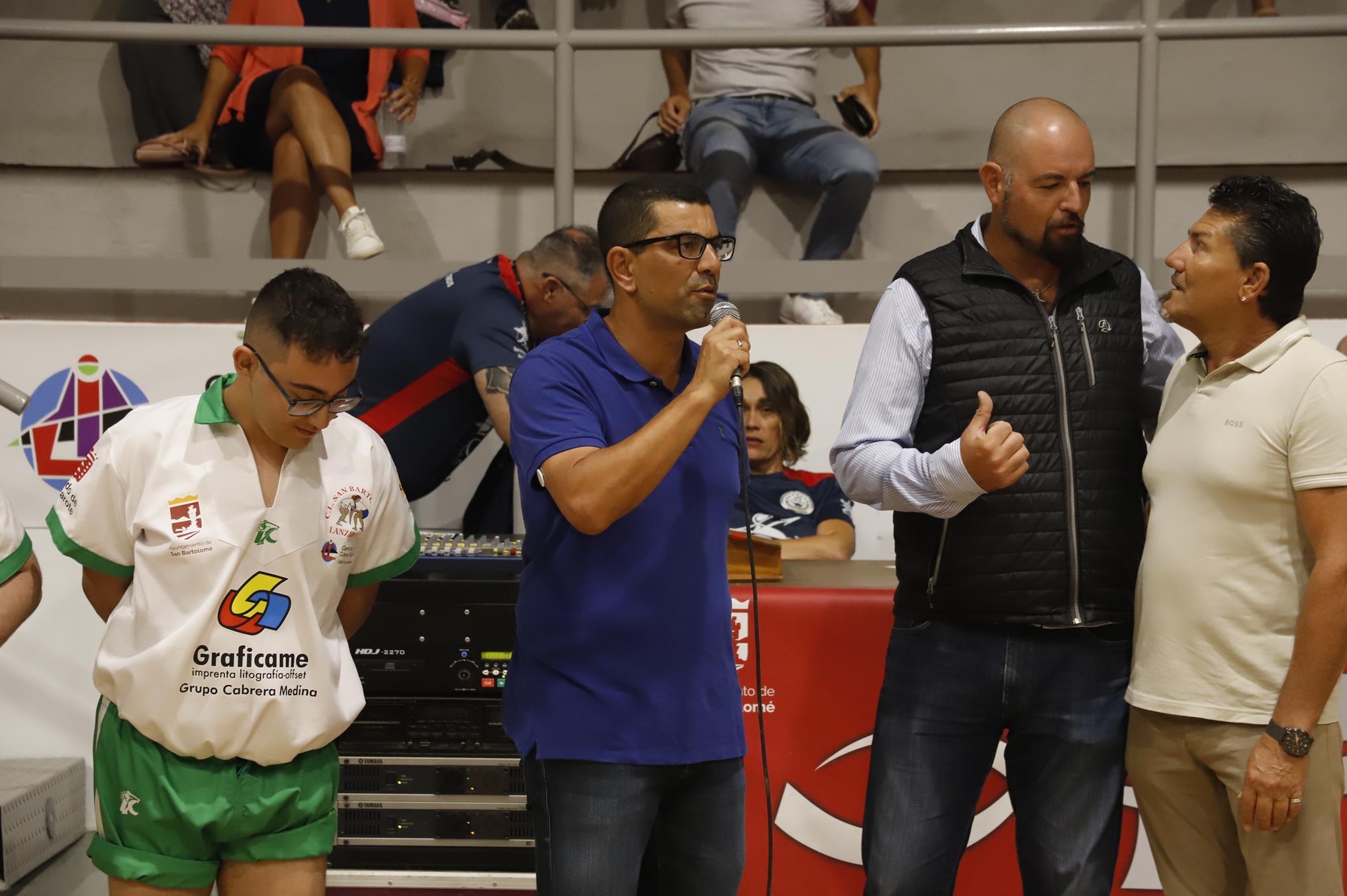 Presentación del CL San Bartolomé y luchada contra el Jandía