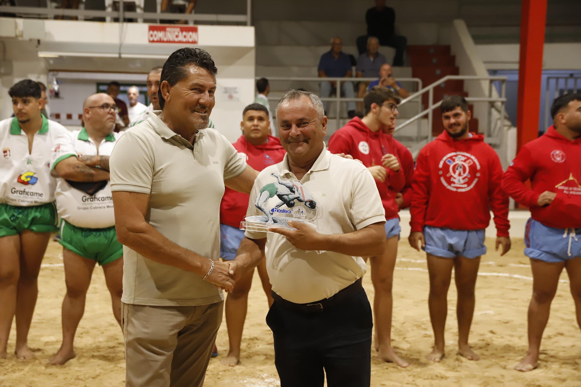Presentación del CL San Bartolomé y luchada contra el Jandía