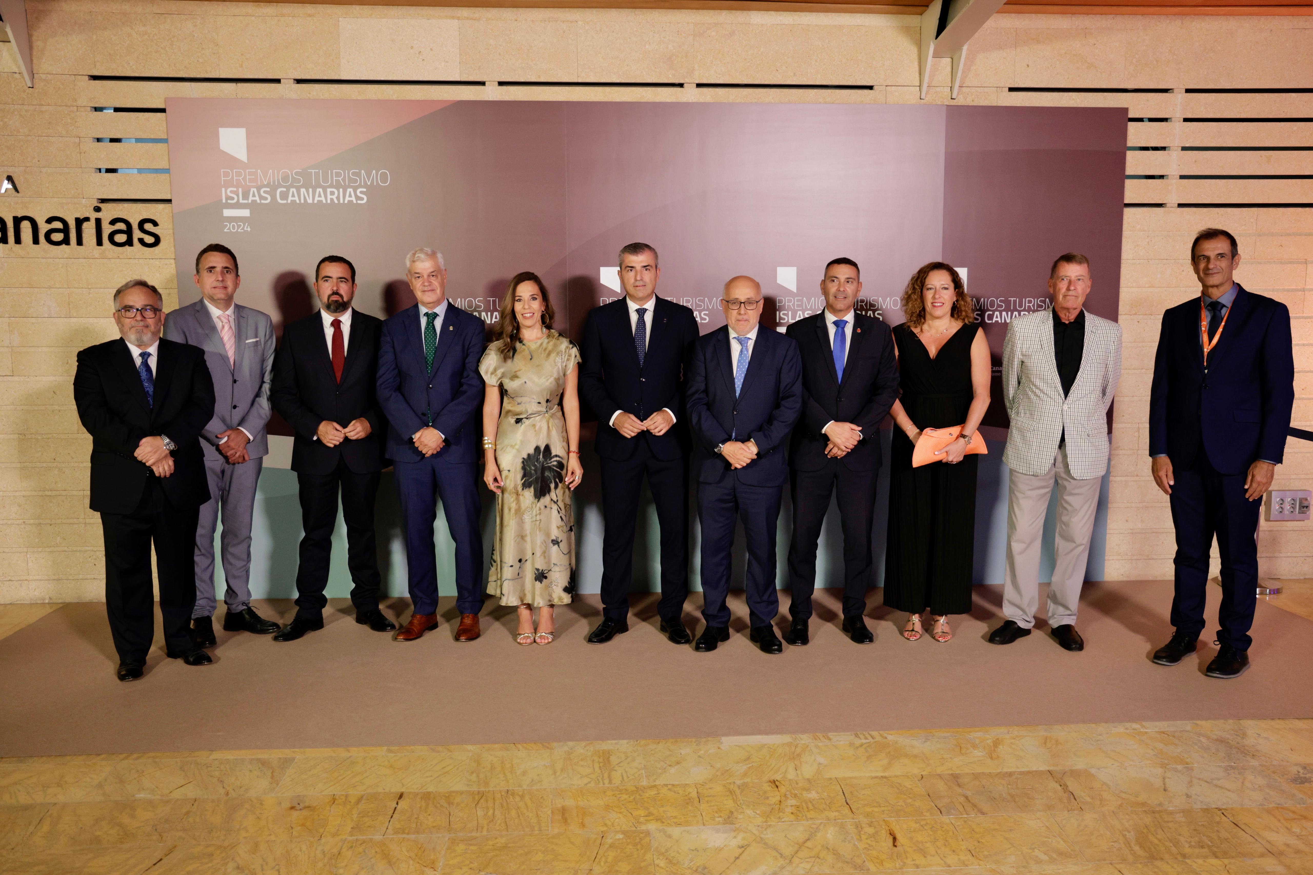 Entrega de Premios Turismo Canarias 2024 a SPEL Lanzarote Entrega de Premios Turismo Canarias 2024 a SPEL Lanzarote