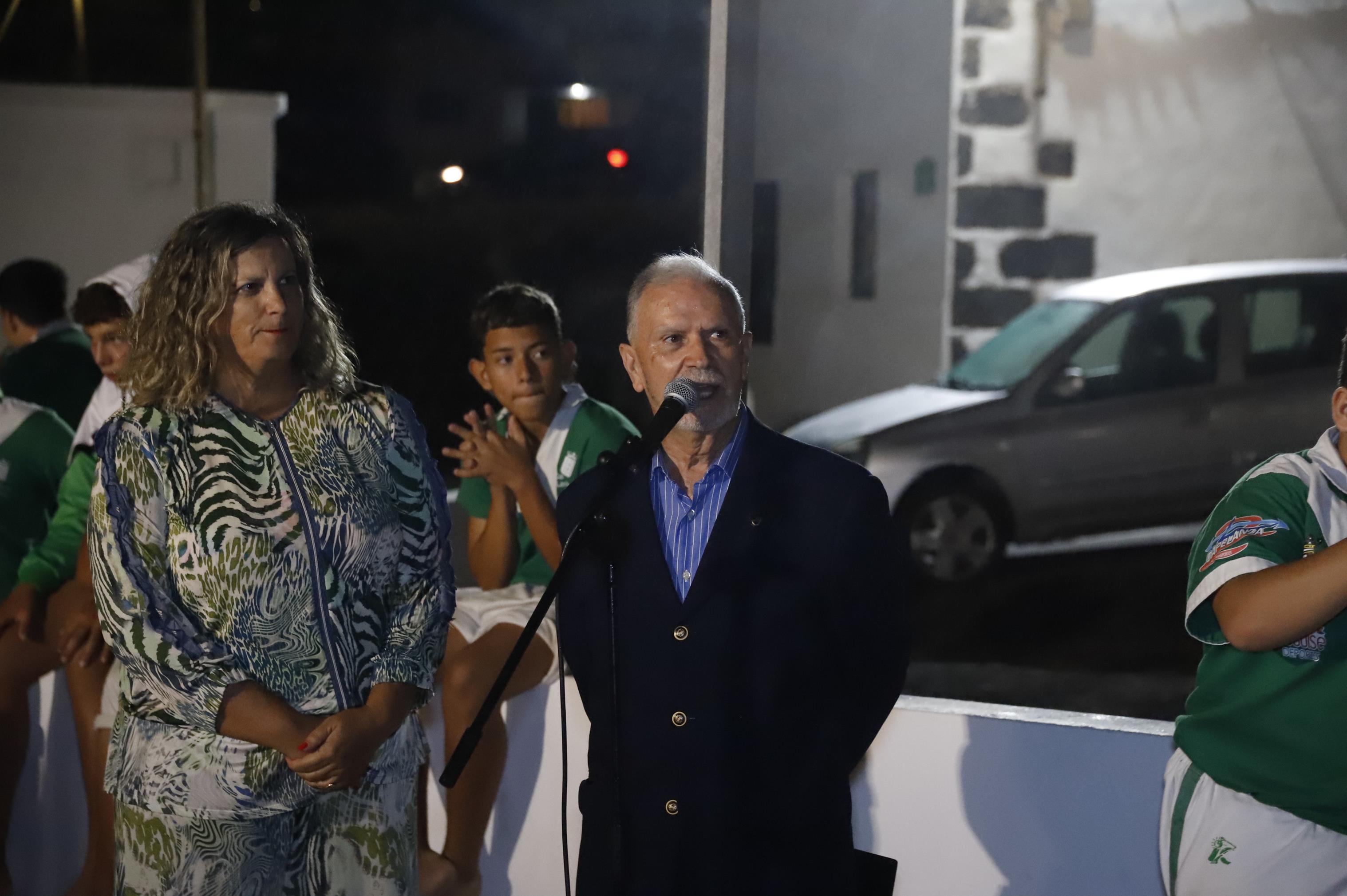 Descubrimiento de la placa en honor a José Luis Aparicio Morales (Fotos: La Voz) Descubrimiento de la placa en honor a José Luis Aparicio Morales (Fotos: La Voz)
