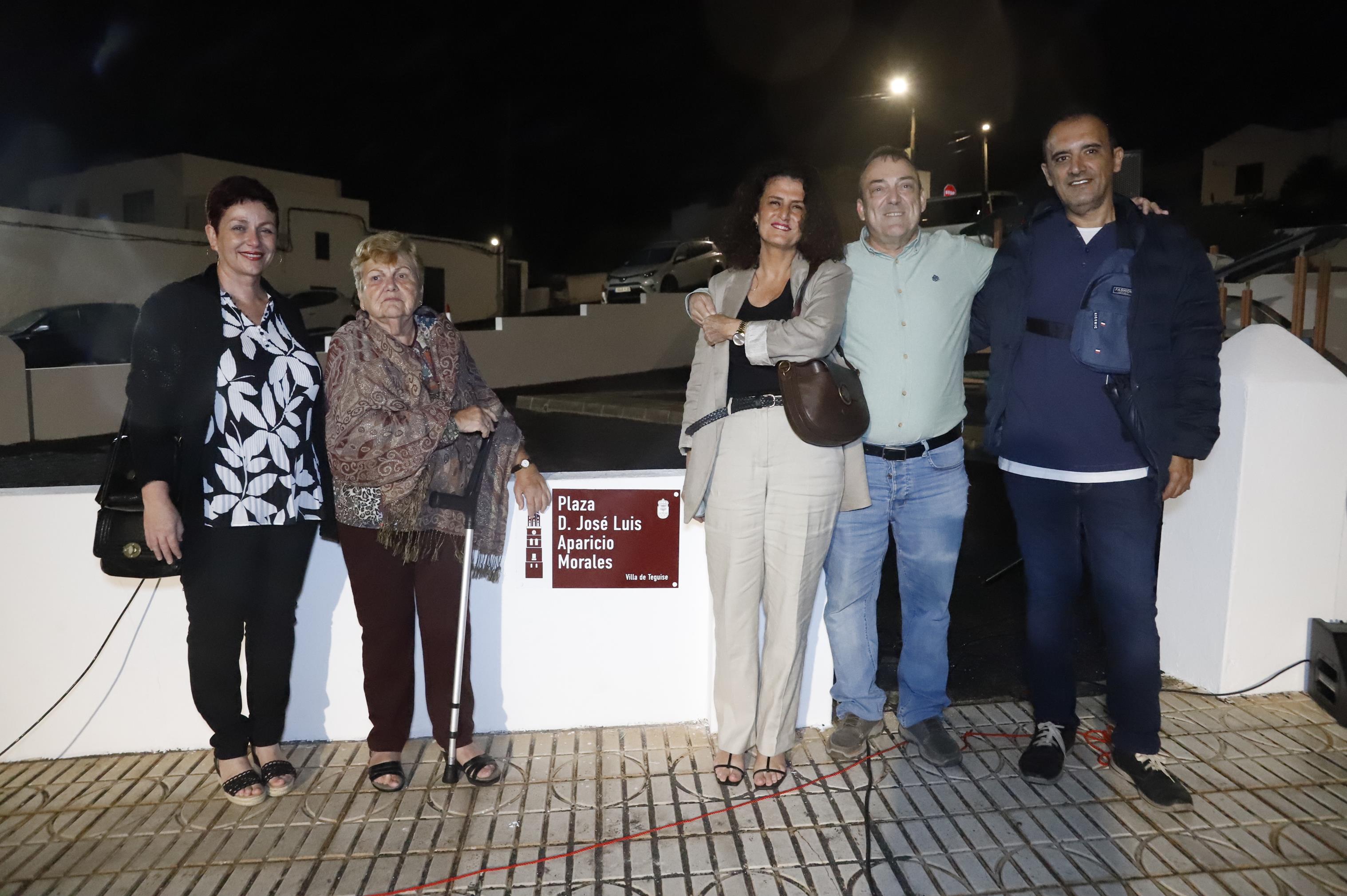 Descubrimiento de la placa en honor a José Luis Aparicio Morales (Fotos: La Voz) Descubrimiento de la placa en honor a José Luis Aparicio Morales (Fotos: La Voz)