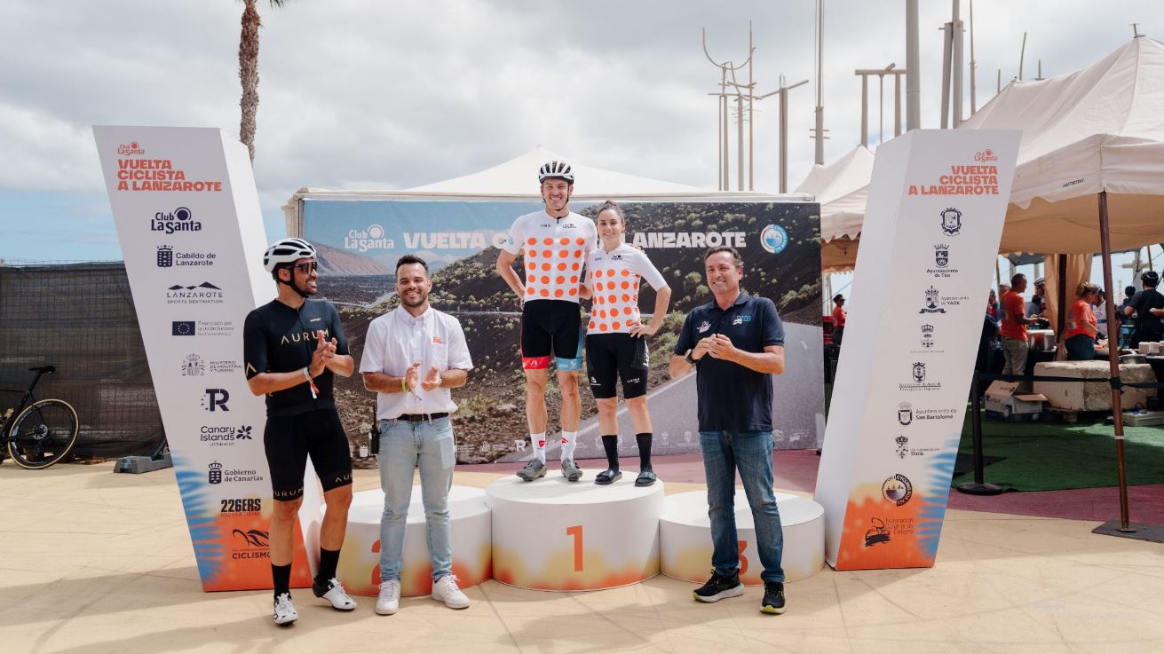 Primera etapa de la Vuelta cicilista Lanzarote