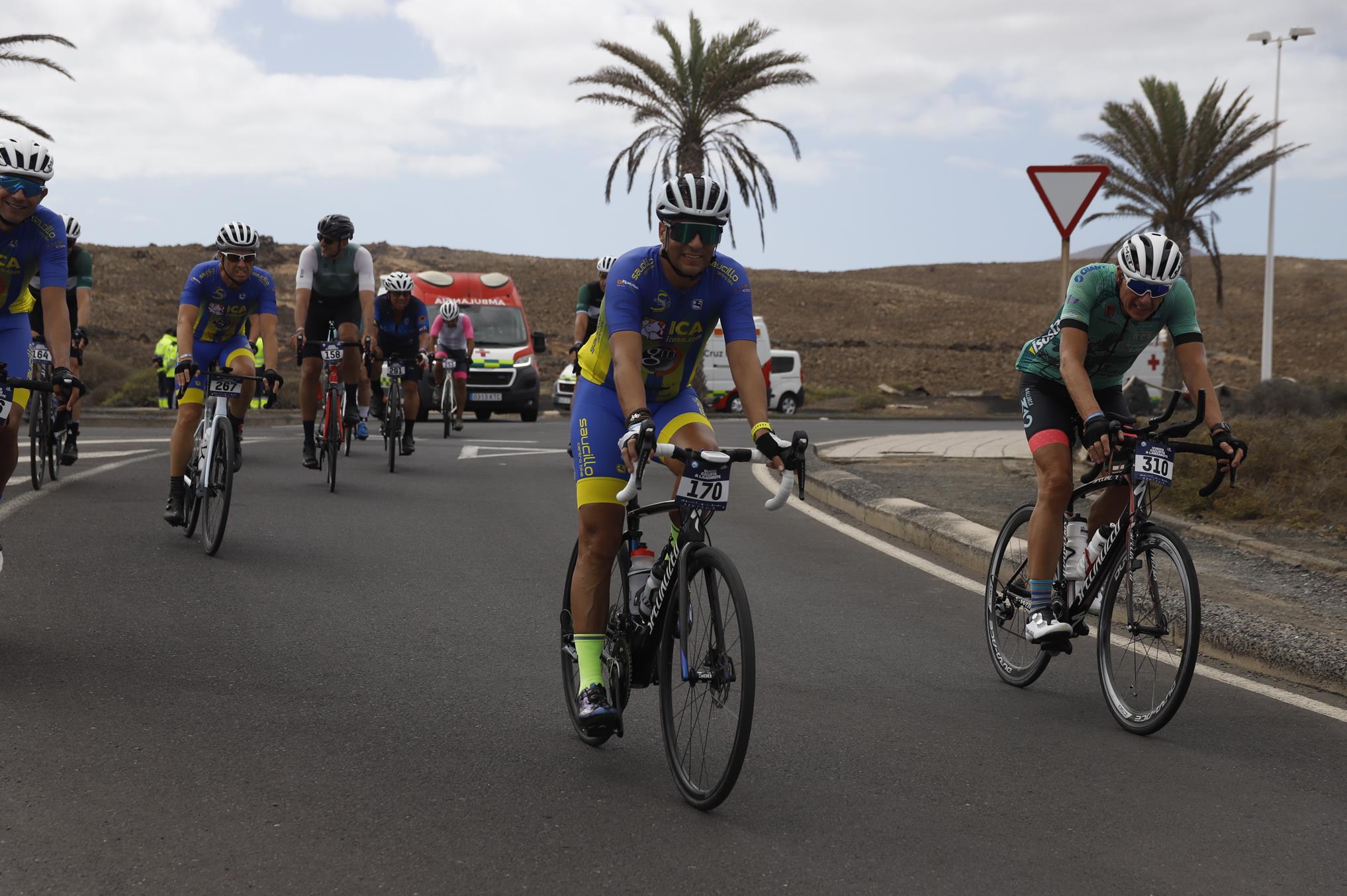 II jornada de la I Vuelta Ciclista a Lanzarote (Fotos: La Voz)