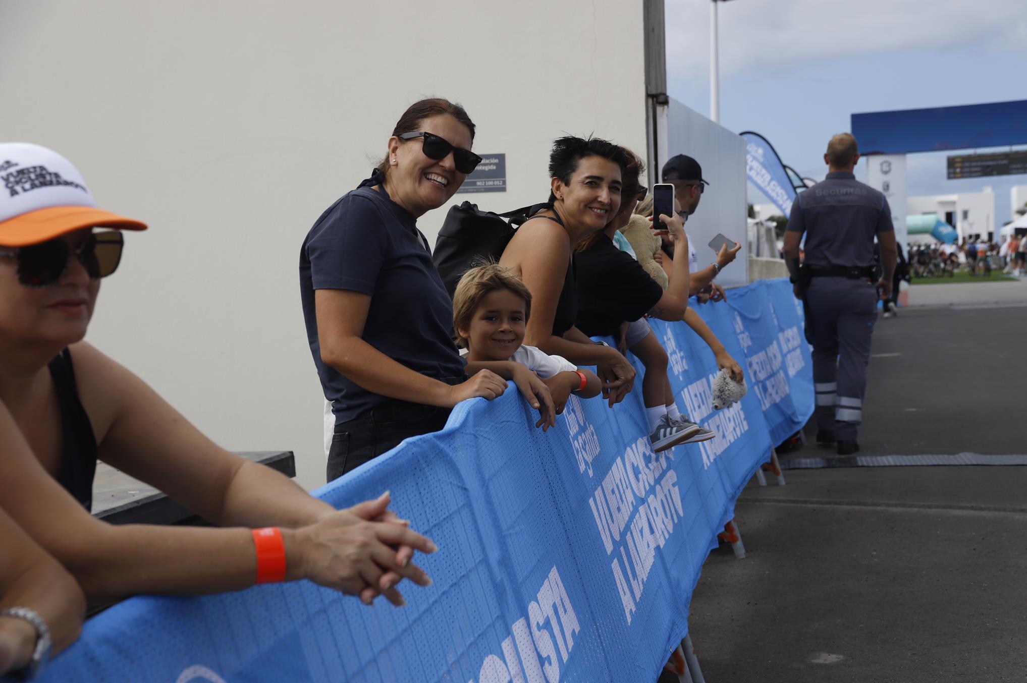 II jornada de la I Vuelta Ciclista a Lanzarote (Fotos: La Voz)