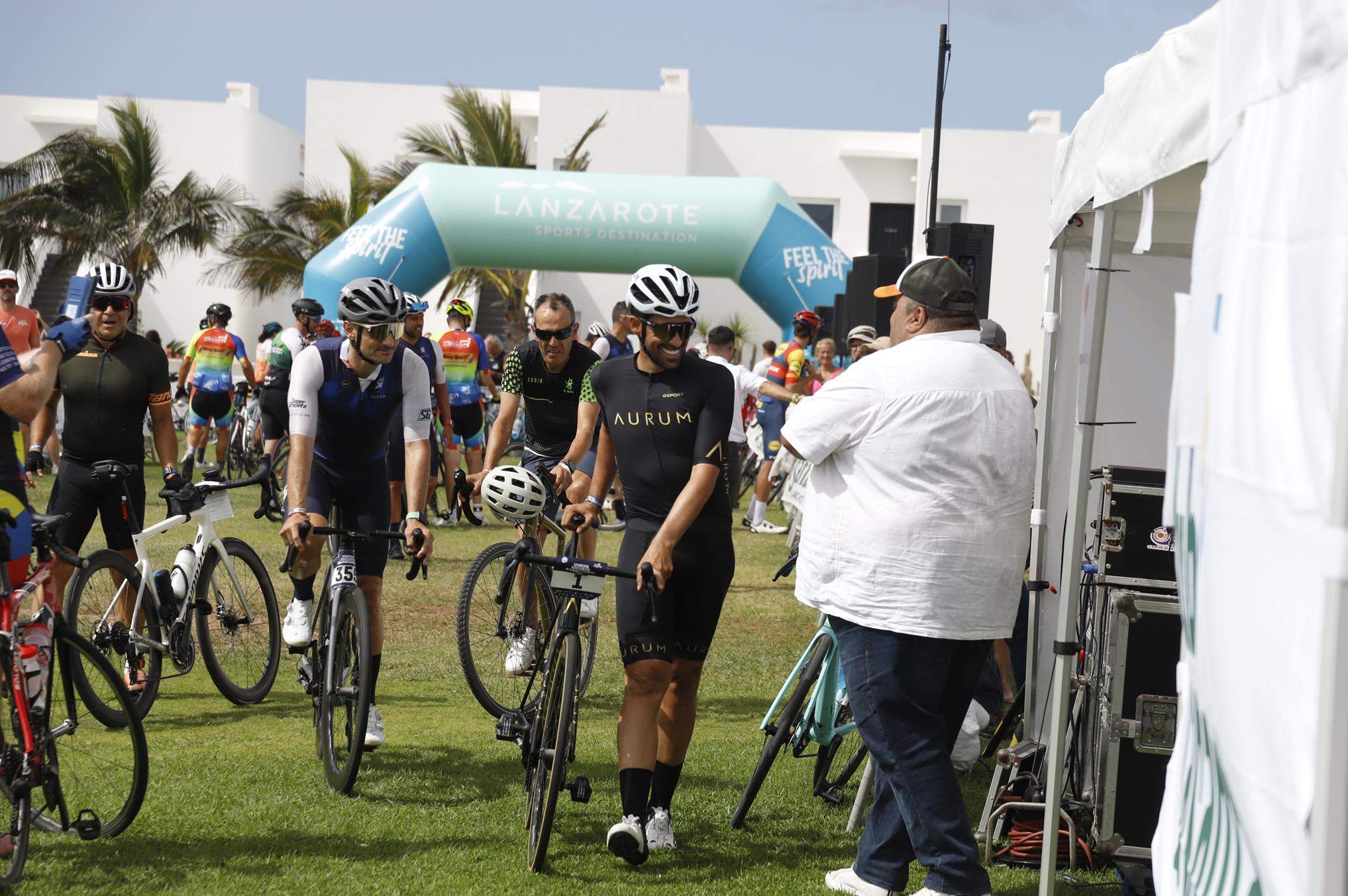 II jornada de la I Vuelta Ciclista a Lanzarote (Fotos: La Voz)