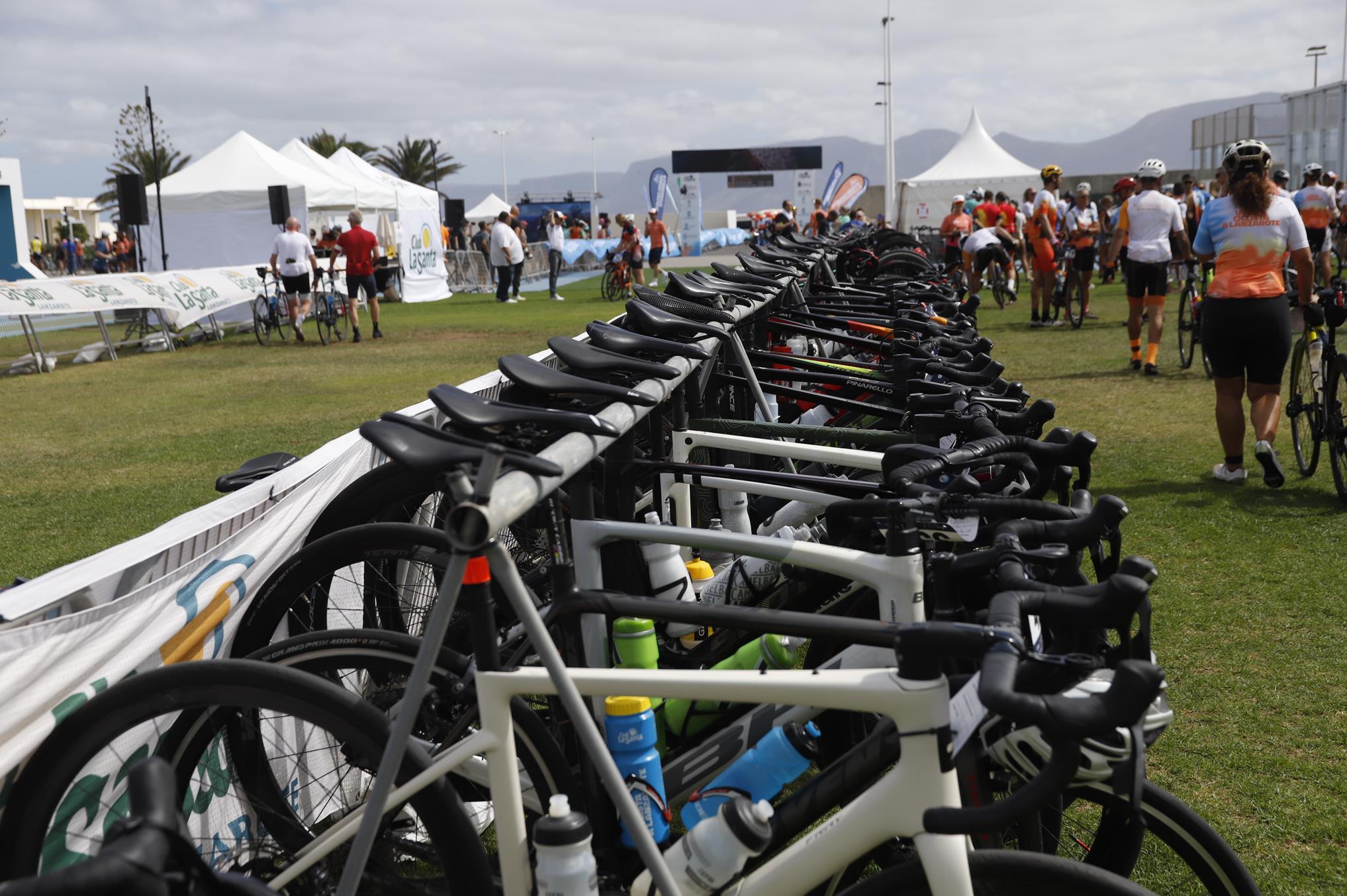 II jornada de la I Vuelta Ciclista a Lanzarote (Fotos: La Voz)