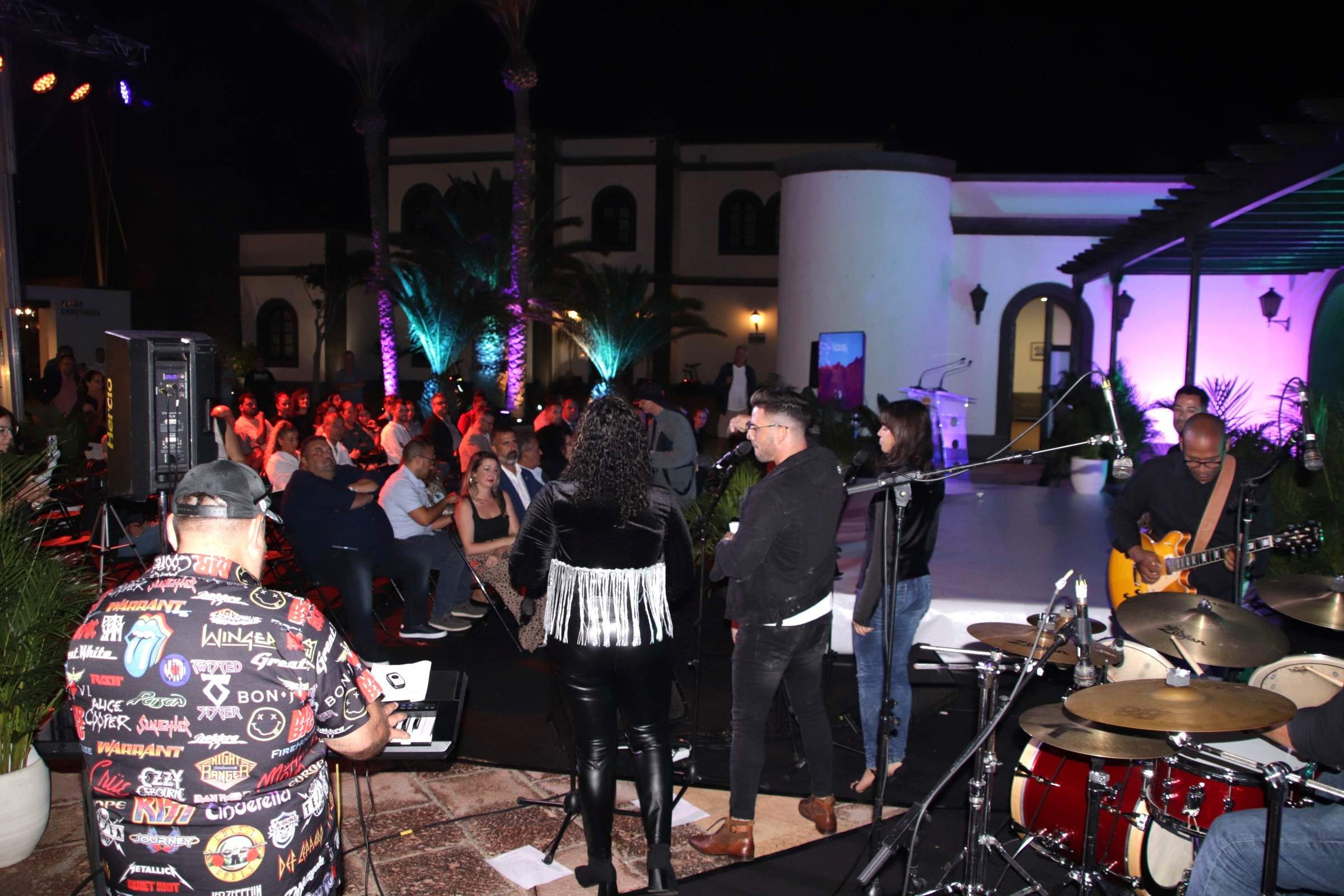 Marina Rubicón recibe el premio Turismo Yaiza 2024 Marina Rubicón recibe el premio Turismo Yaiza 2024