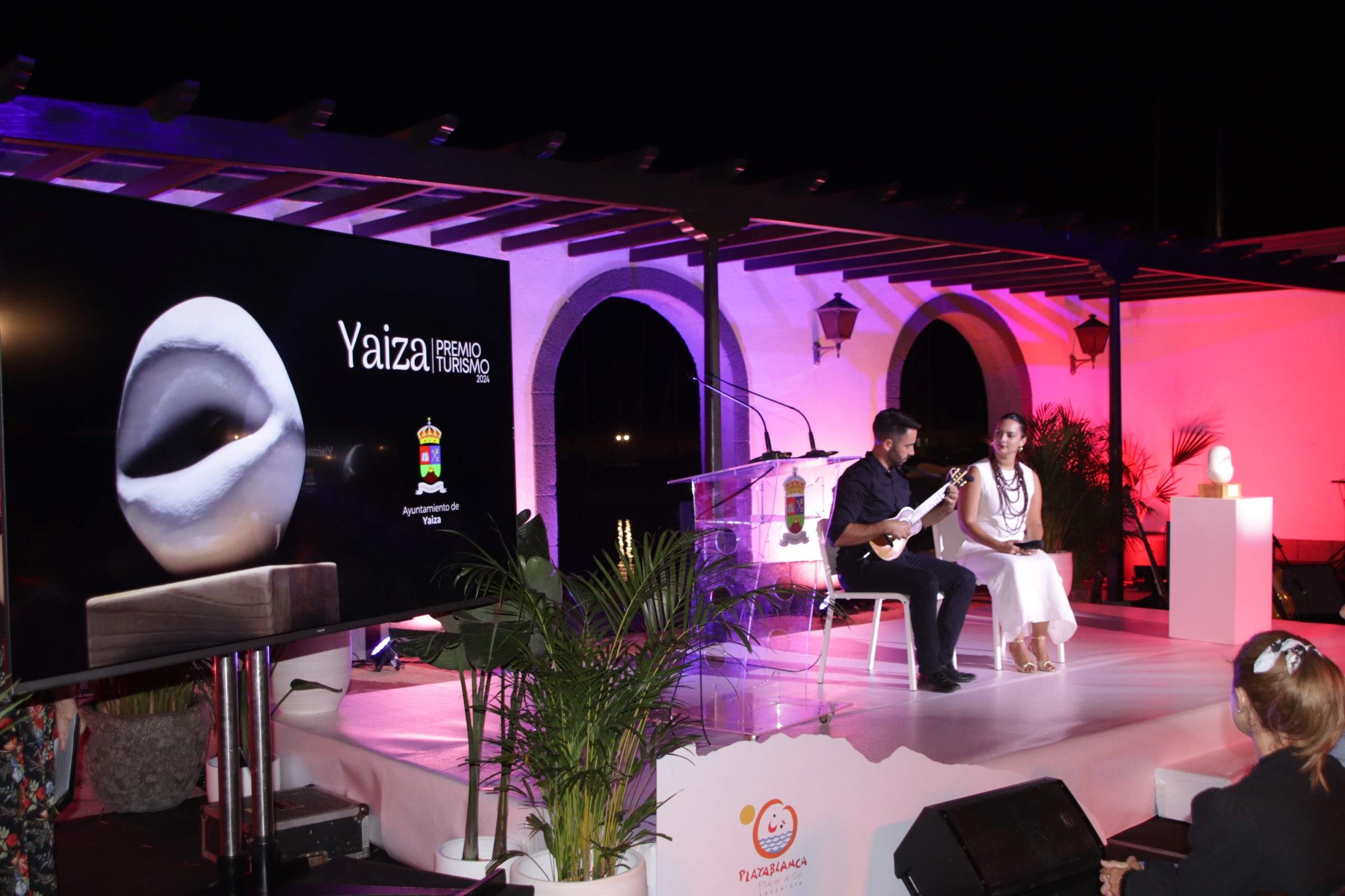 Marina Rubicón recibe el premio Turismo Yaiza 2024 Marina Rubicón recibe el premio Turismo Yaiza 2024