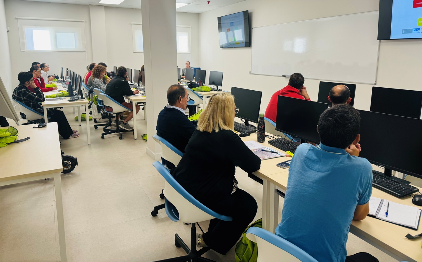 courses at Akacenter