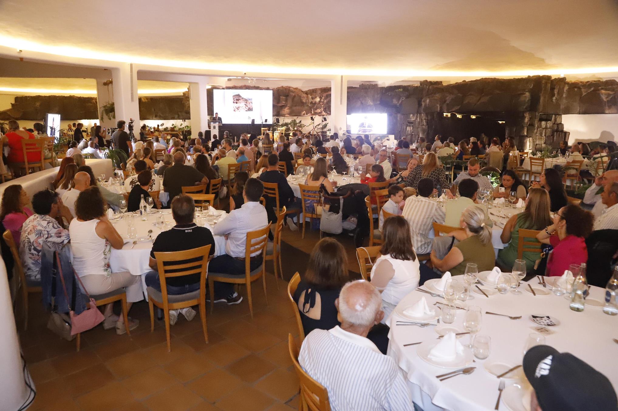 Homenaje a la Mujer Rural, 2024 (Fotos: La Voz) Homenaje a la Mujer Rural, 2024 (Fotos: La Voz)