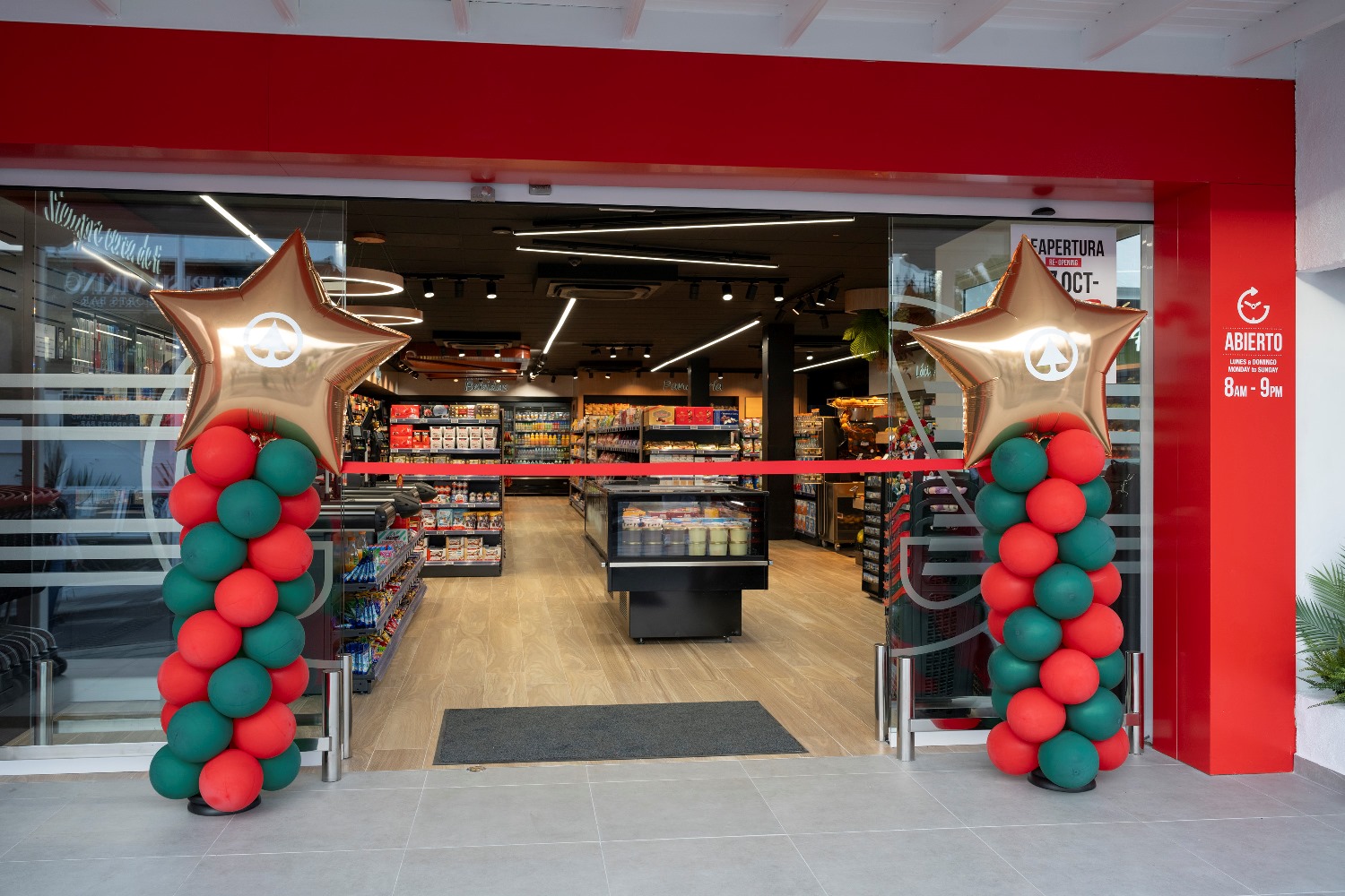 Inauguración del reformado Spar Lanzarote en calle Doramas Inauguración del reformado Spar Lanzarote en calle Doramas