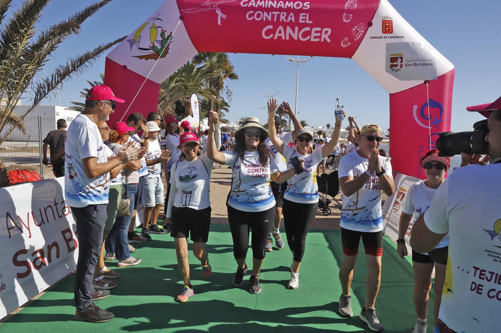 VIII Caminata contra el Cáncer  (Fotos: La Voz)