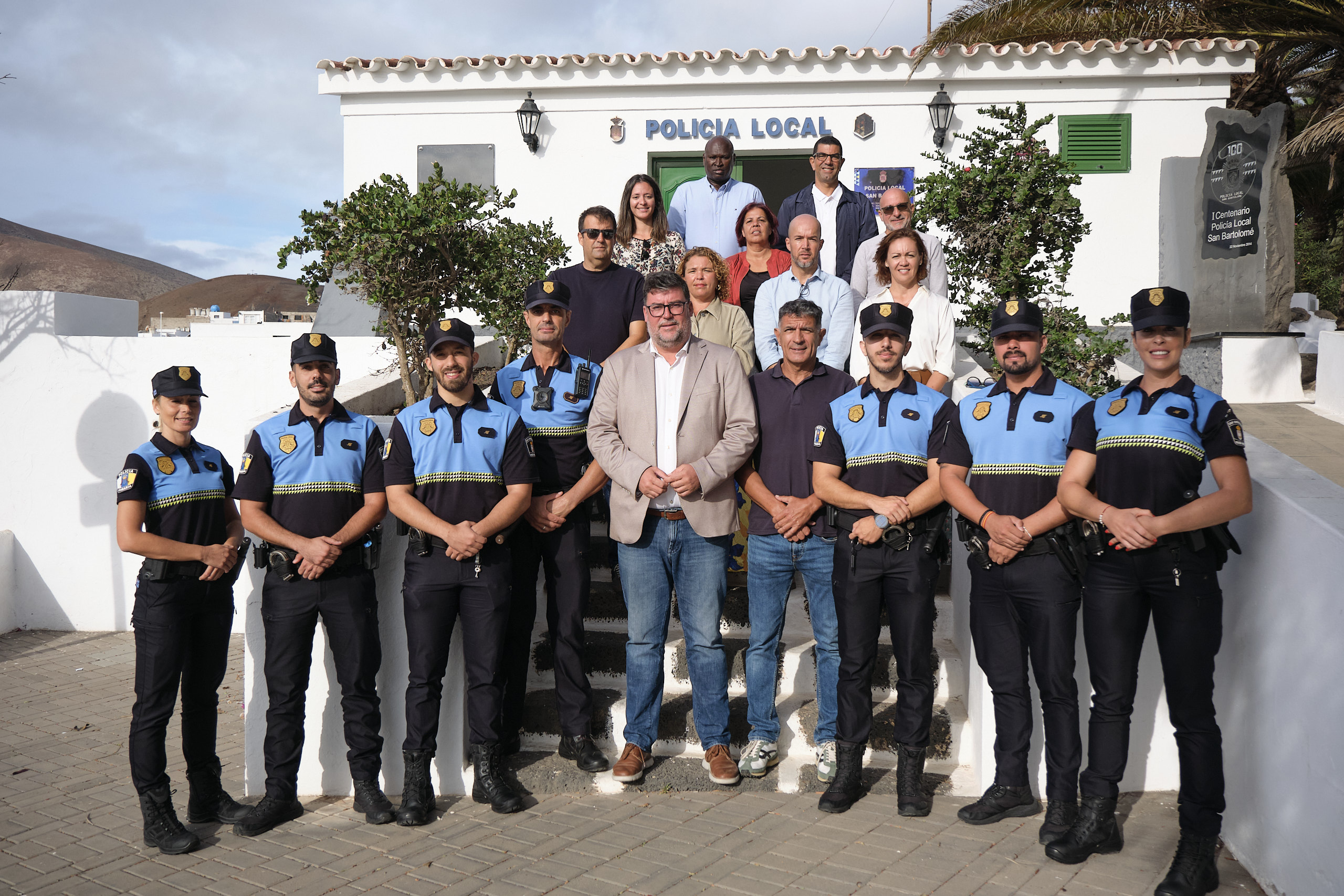 Seis nuevos agentes de la Policía Local.