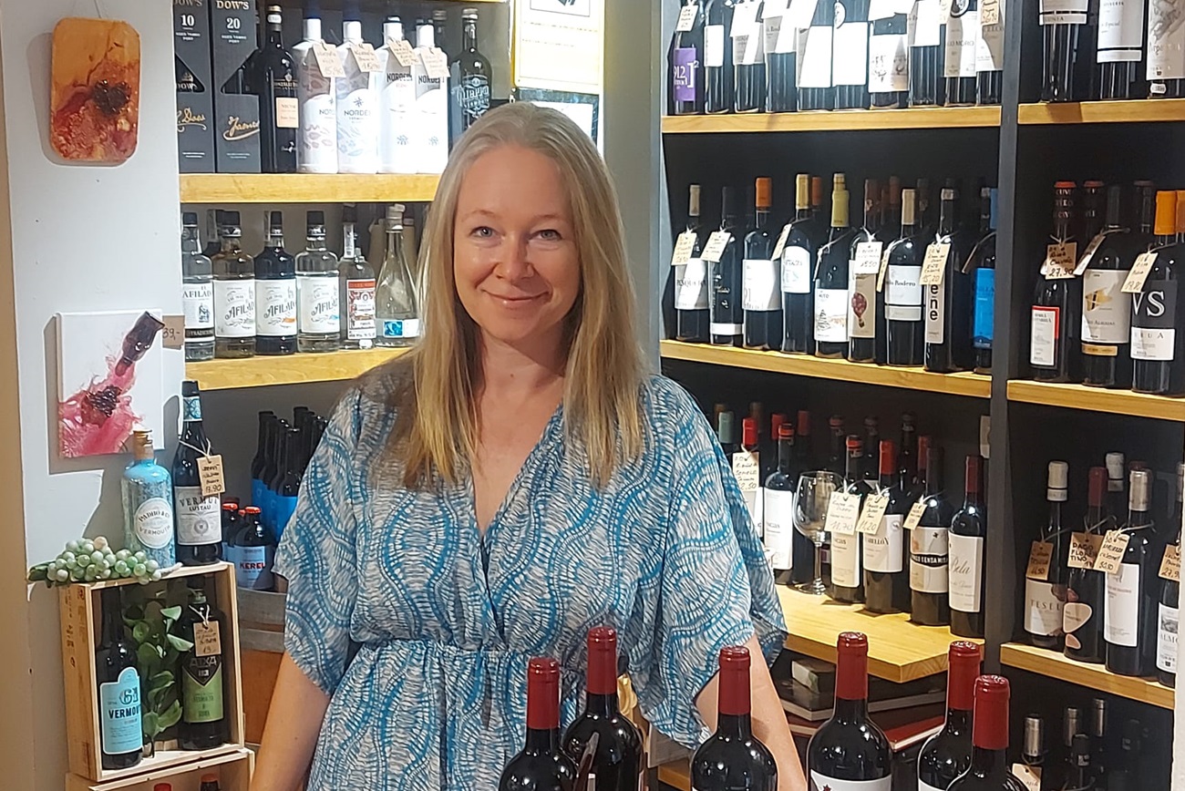 Susana Placha in her Arrecife store. Commerce. Wine.