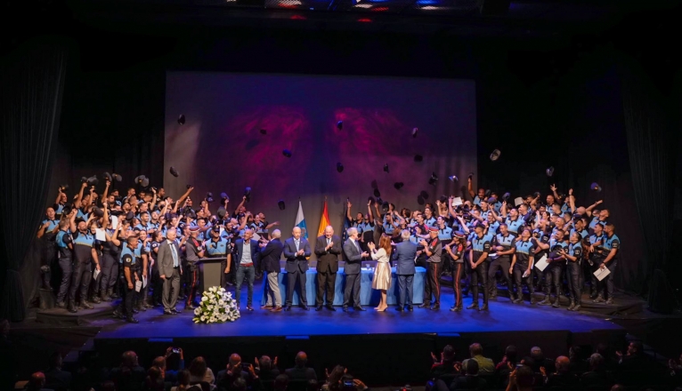 Acto de graduación de los 135 nuevos agentes Acto de graduación de los 135 nuevos agentes