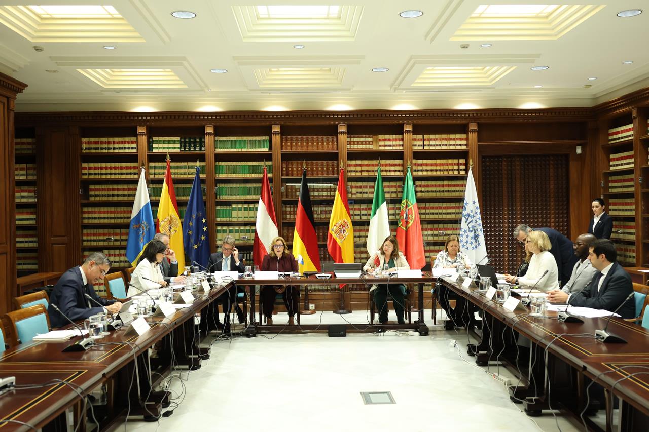 Jornadas sobre inmigración en el Parlamento de Canarias 