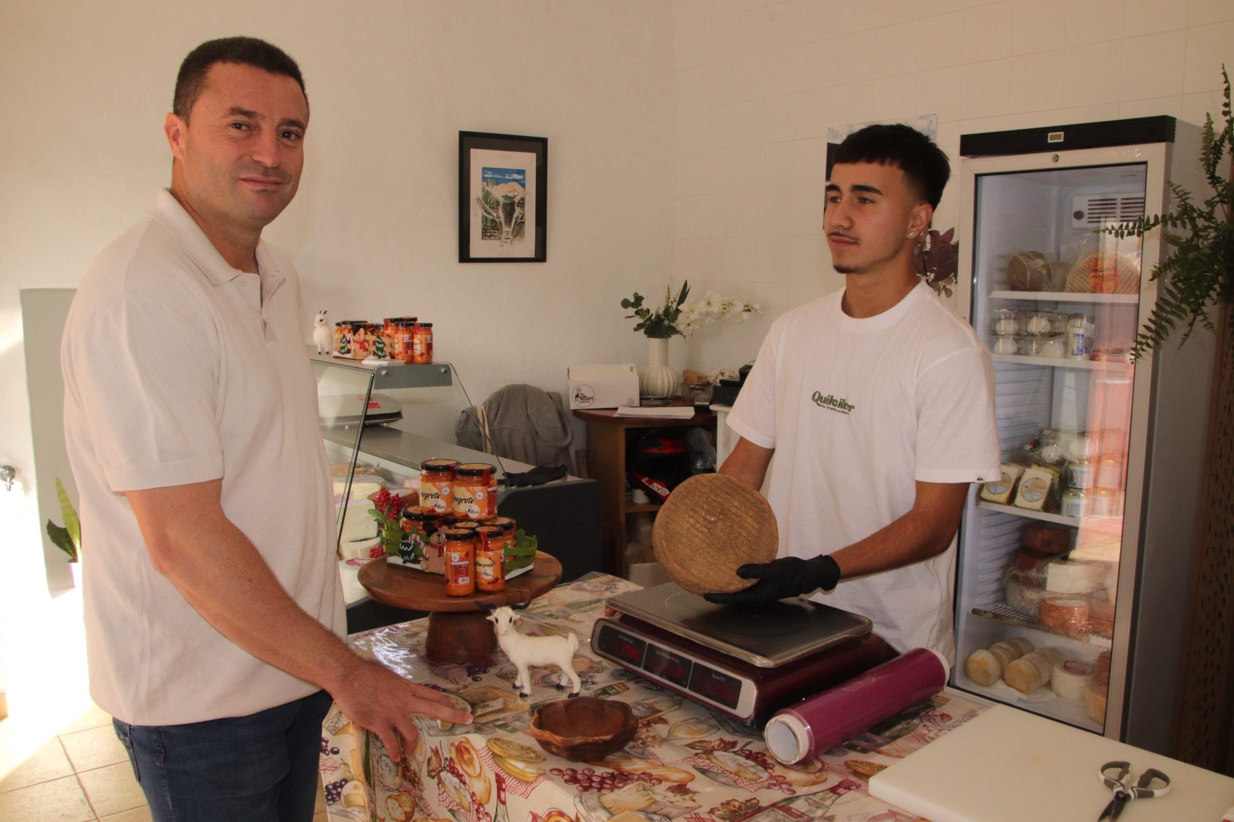 Mercado de Uga Mercado de Uga