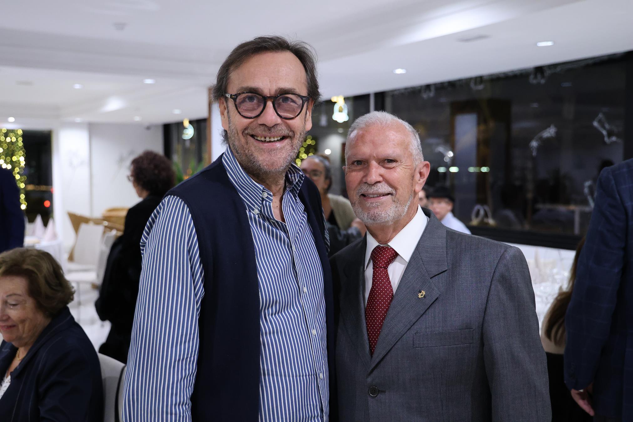Francisco José Navarro, investido Cachorro de Honor por su defensa de las tradiciones de Lanzarote. Foto: La Voz Francisco José Navarro, investido Cachorro de Honor por su defensa de las tradiciones de Lanzarote. Foto: La Voz