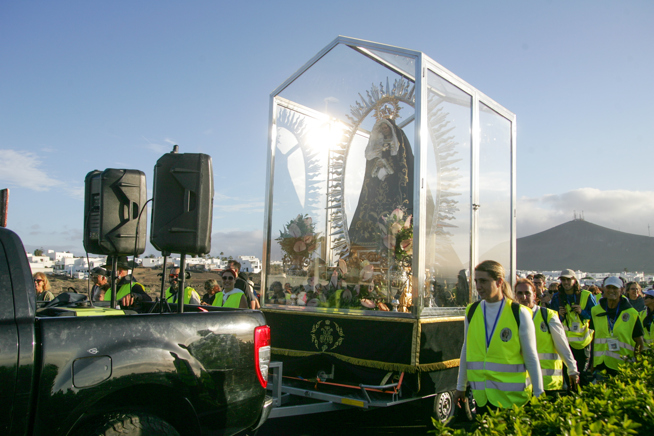 Regreso de la Virgen de Los Dolores a Mancha Blanca Fotos: Juan Mateos y cedidas