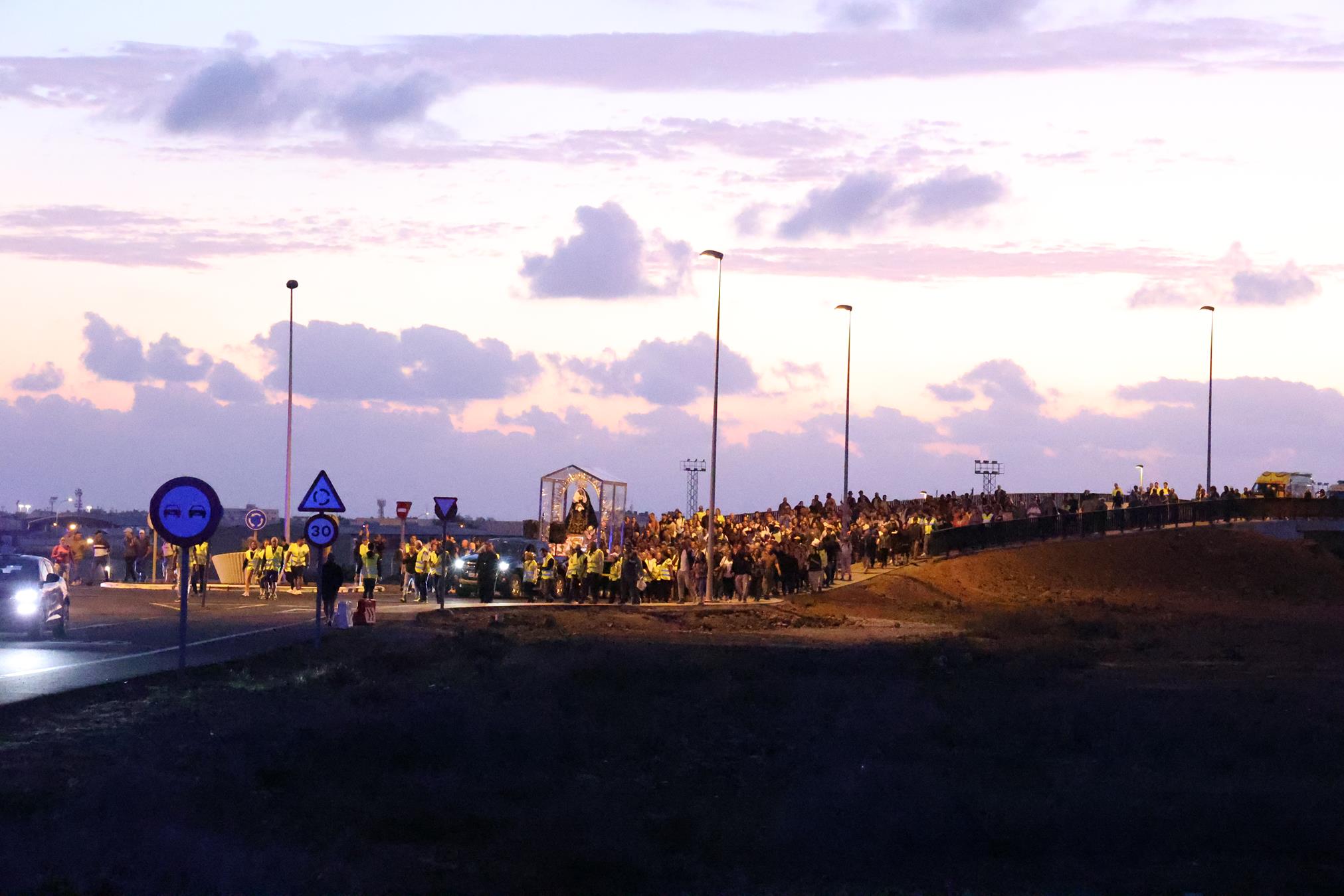 Regreso de la Virgen de Los Dolores a Mancha Blanca Fotos: Juan Mateos y cedidas