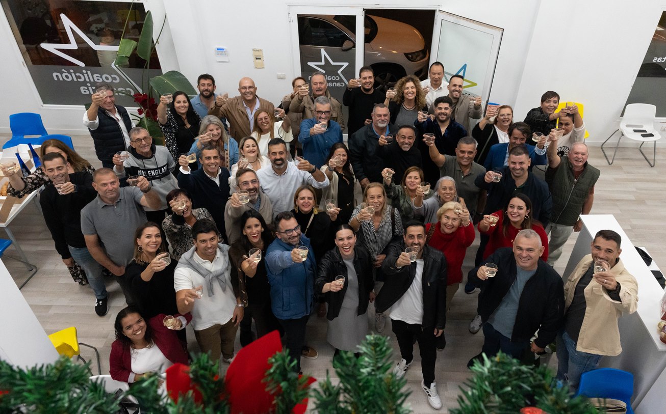 Brindis navideño de CC