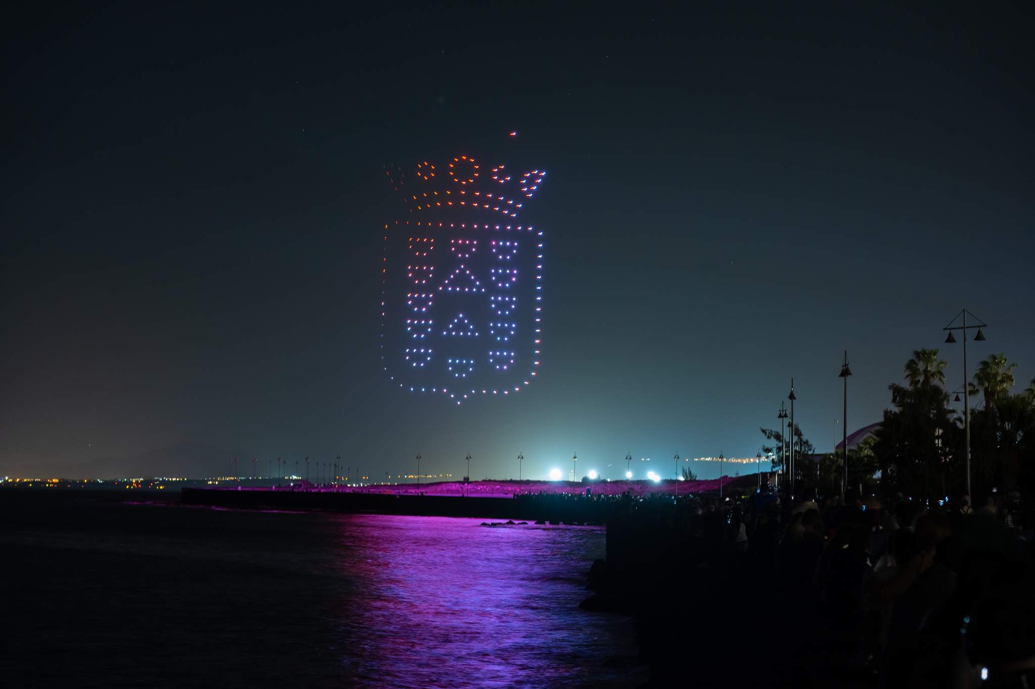 DRONES (LOGO CABILDO)