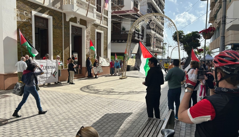 Manifestación en apoyo al pueblo palestino en Lanzarote. Manifestación en apoyo al pueblo palestino en Lanzarote.