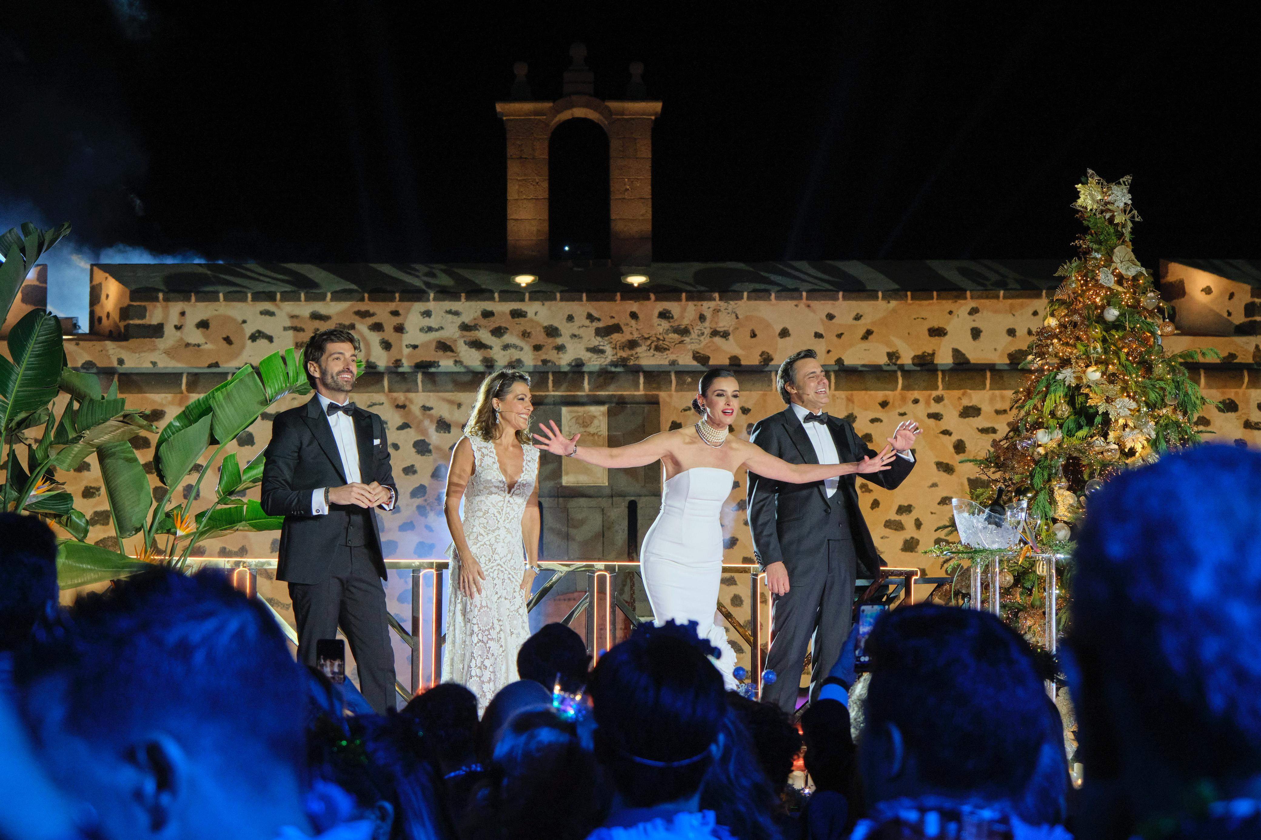 Celebración de las Campanadas de Fin de Año en el Castillo de San José. Celebración de las Campanadas de Fin de Año en el Castillo de San José.