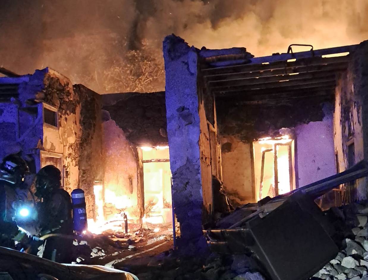 Incendio en obra abandonada de Arrecife