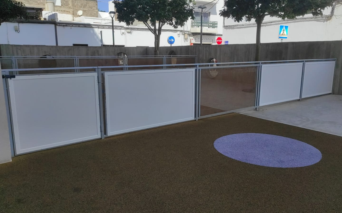 Vallado renovado en La Destila