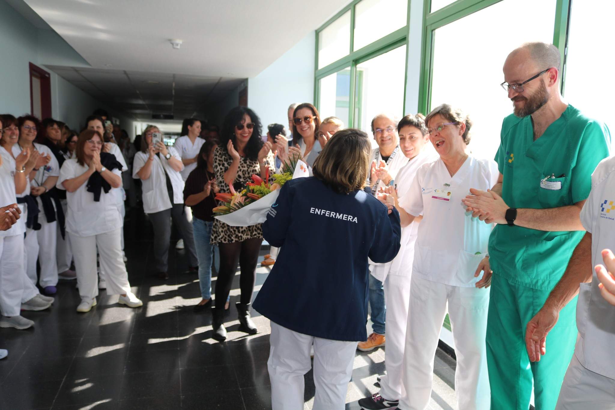 Despedida de la enfermera Elena Rivera Del Valle