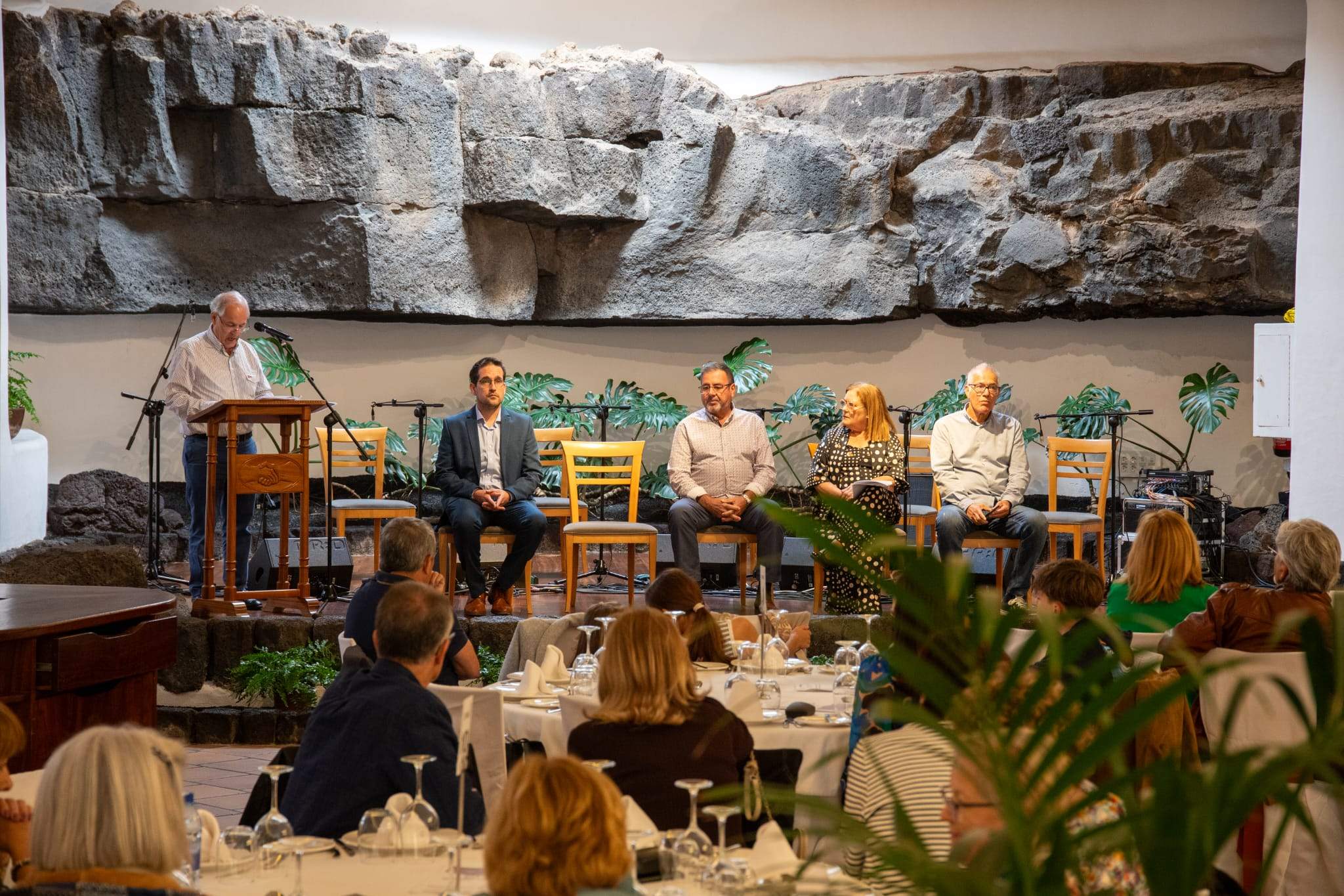 Acto de la Sociedad Democracia Acto de la Sociedad Democracia