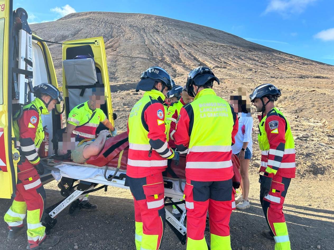 Rescate de un turista accidentado en Las Grietas 