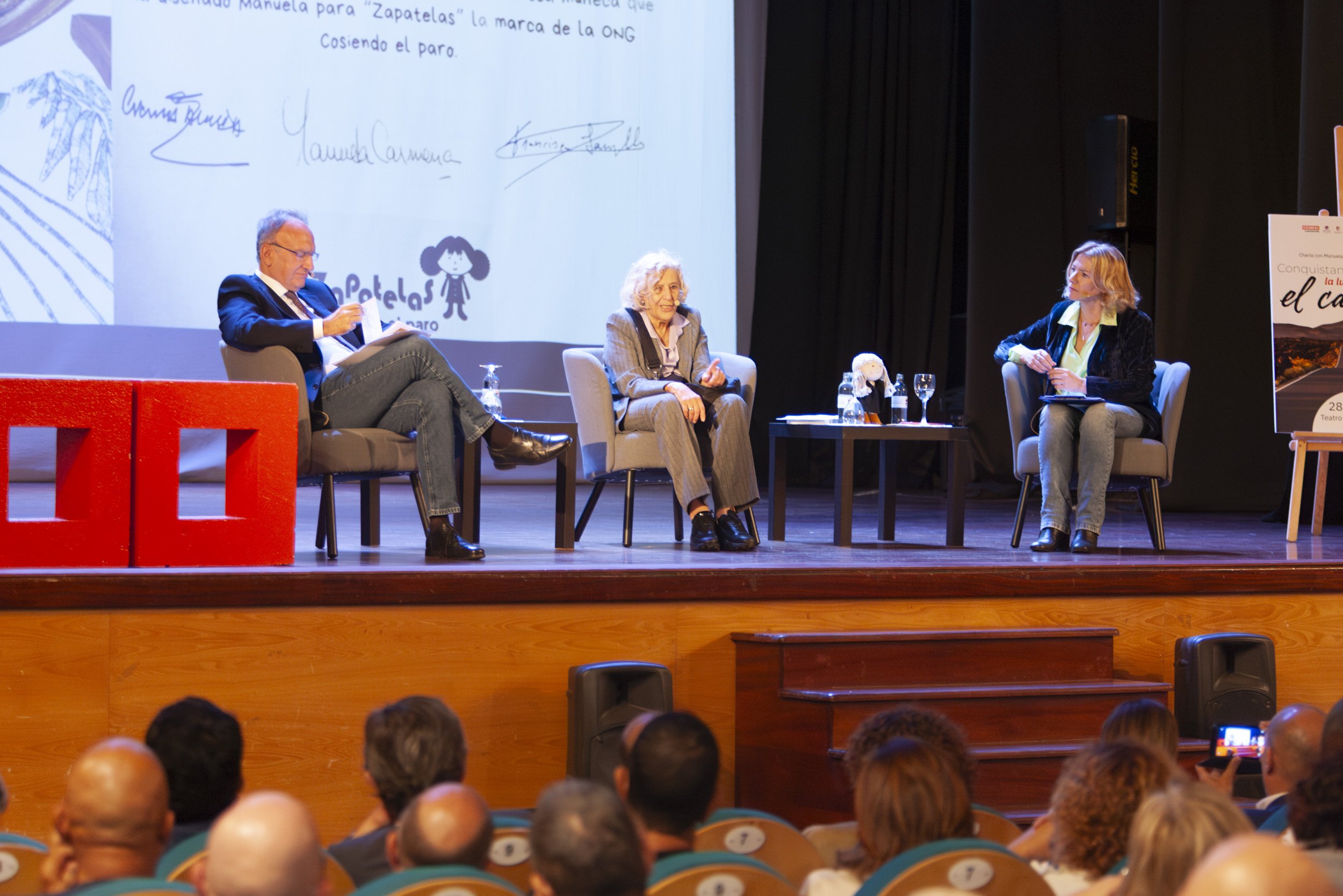 Manuela Carmena durante su visita a Lanzarote. Manuela Carmena durante su visita a Lanzarote.