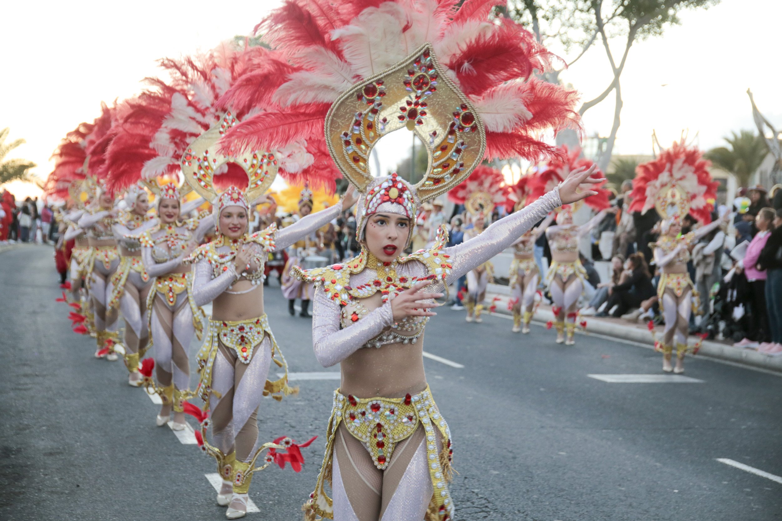 Coso del Carnaval de Arrecife, 2025 (Fotos: Juan Mateos) Coso del Carnaval de Arrecife, 2025 (Fotos: Juan Mateos)