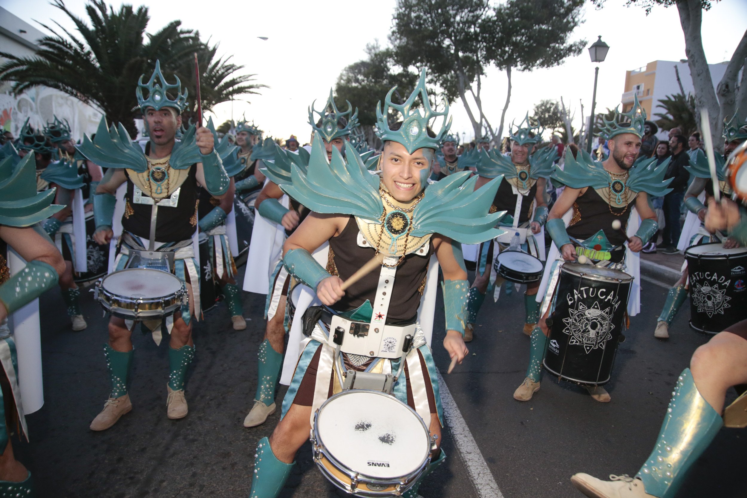 Coso del Carnaval de Arrecife, 2025 (Fotos: Juan Mateos) Coso del Carnaval de Arrecife, 2025 (Fotos: Juan Mateos)