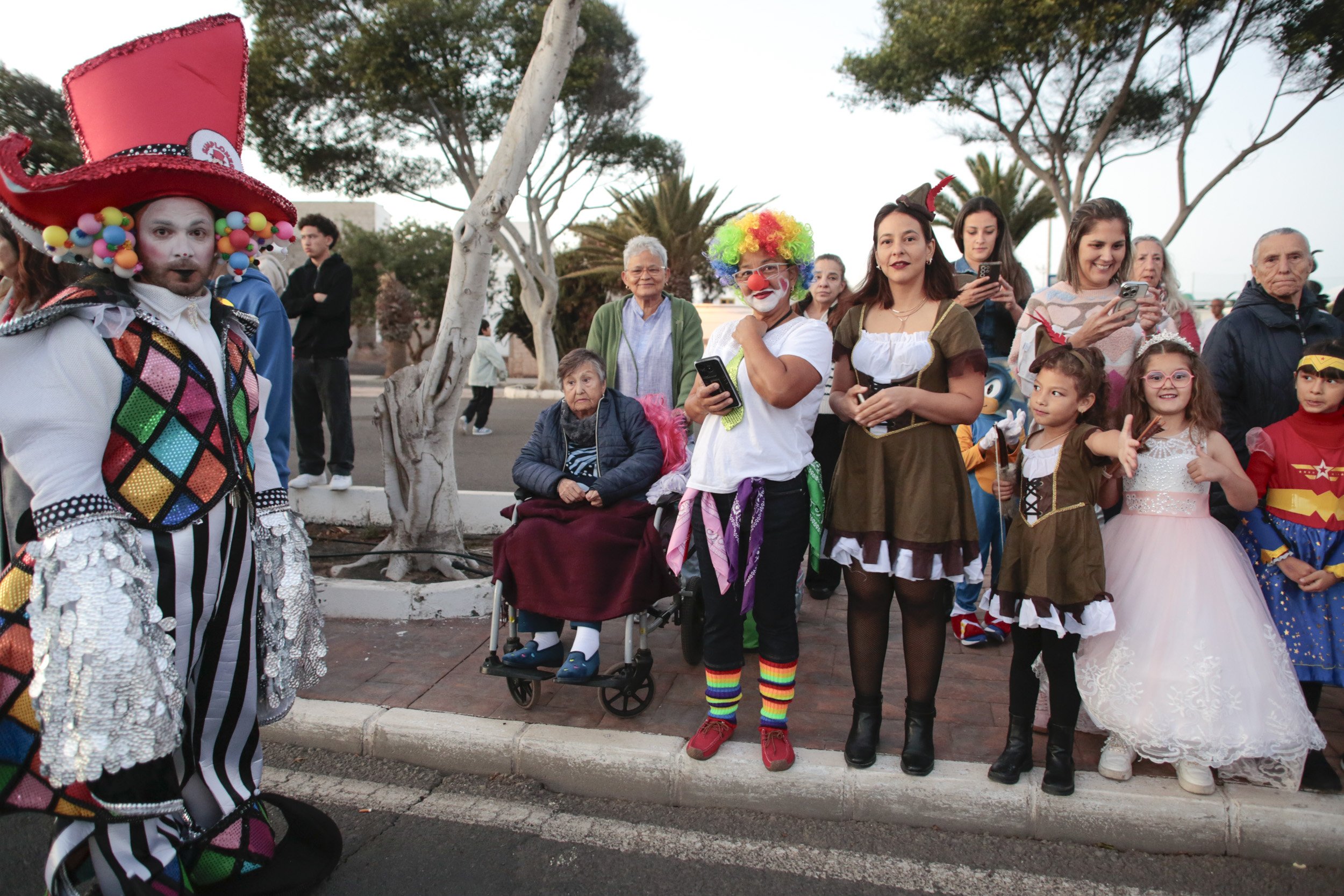 Coso del Carnaval de Arrecife, 2025 (Fotos: Juan Mateos) Coso del Carnaval de Arrecife, 2025 (Fotos: Juan Mateos)